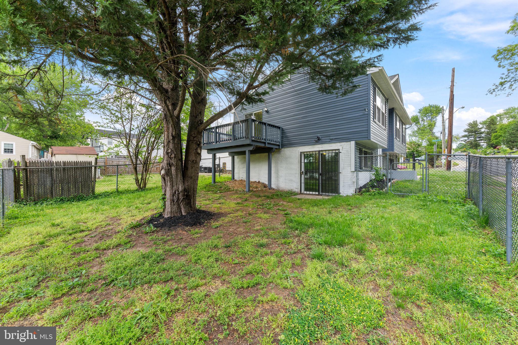 CAPITOL HEIGHTS - Residential