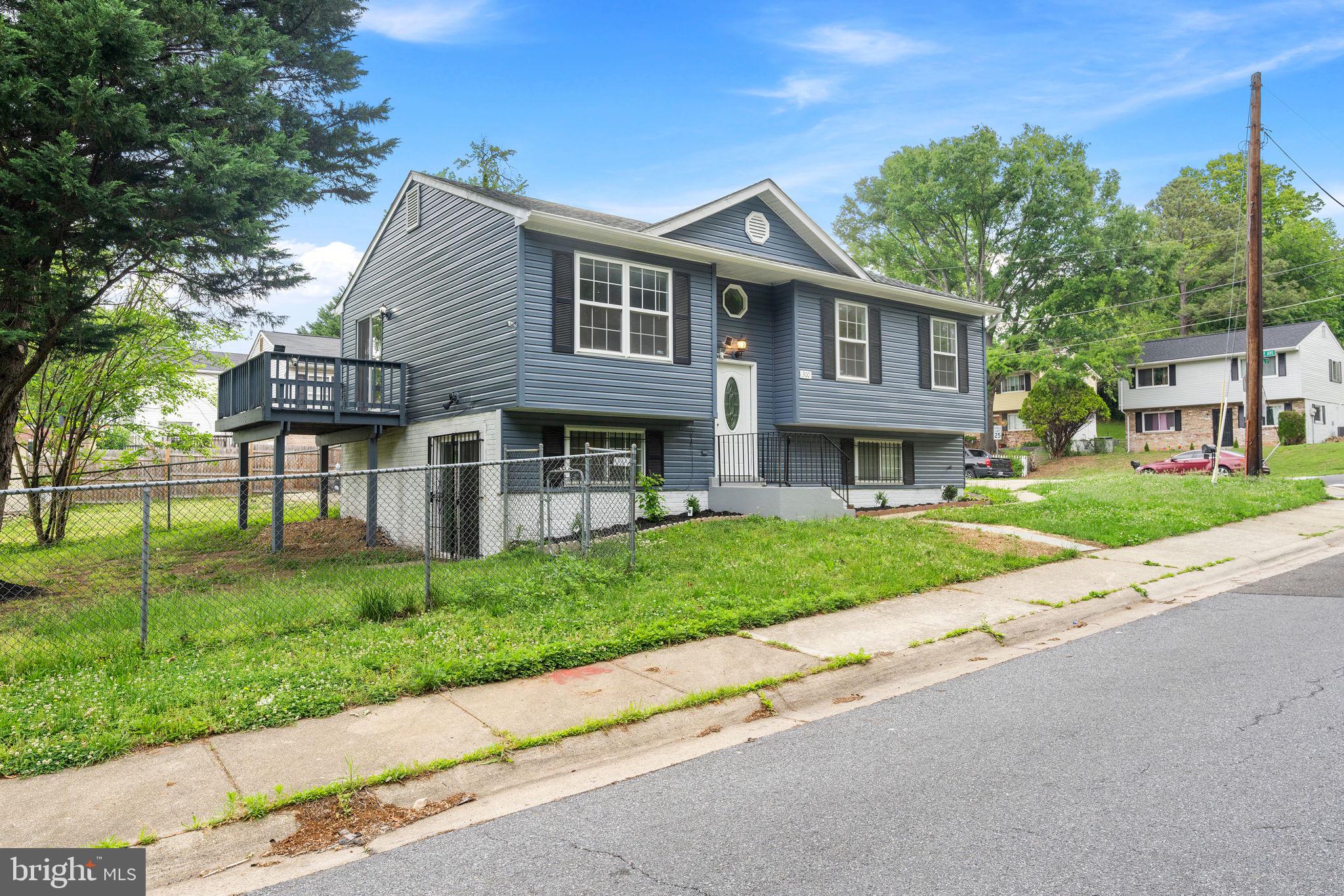 CAPITOL HEIGHTS - Residential