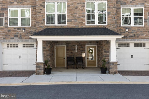 Condo For Sale - 8980 Carls Court #L<br/> ELLICOTT CITY, MD 21043