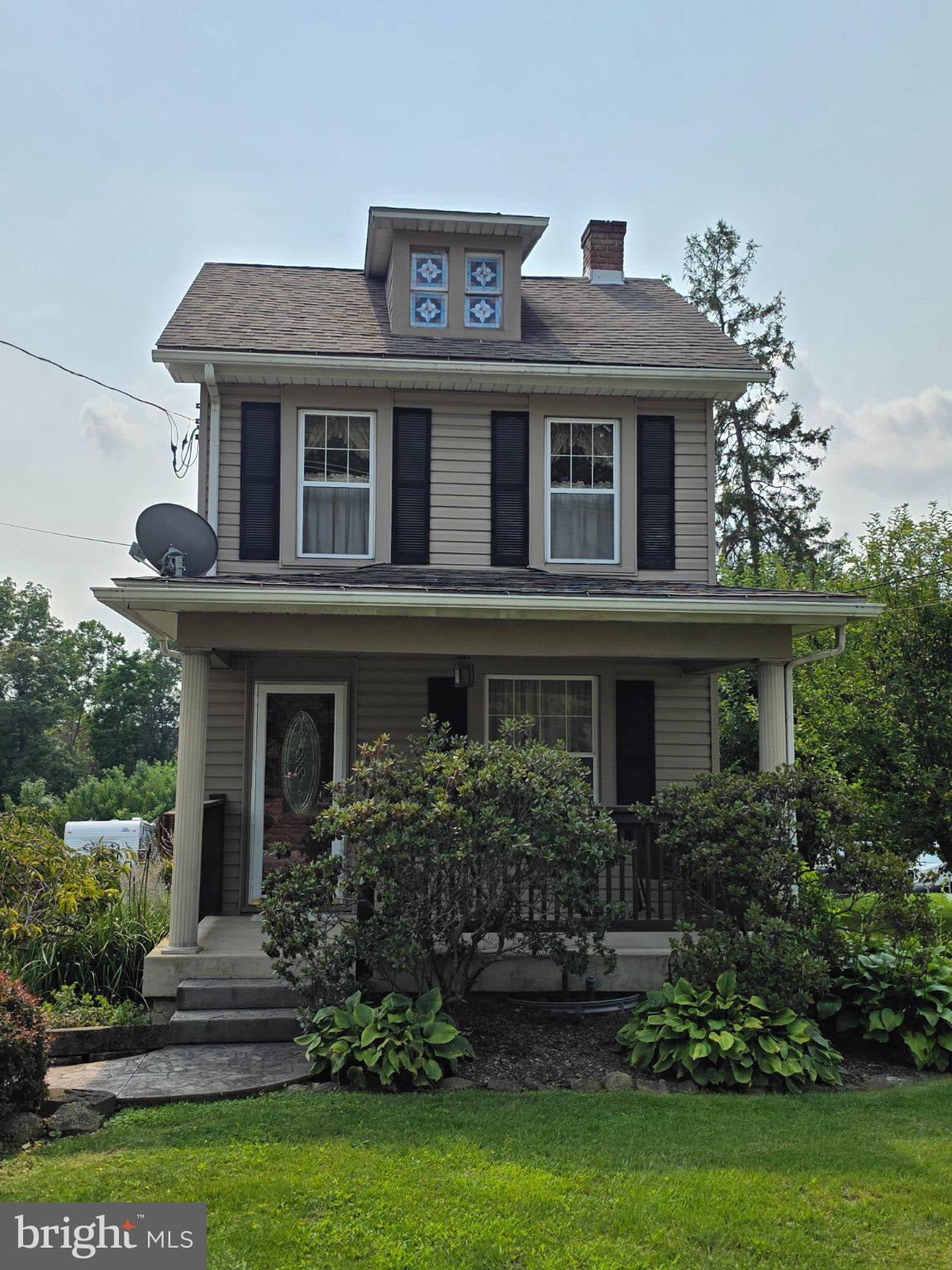 128 MONROE STREET