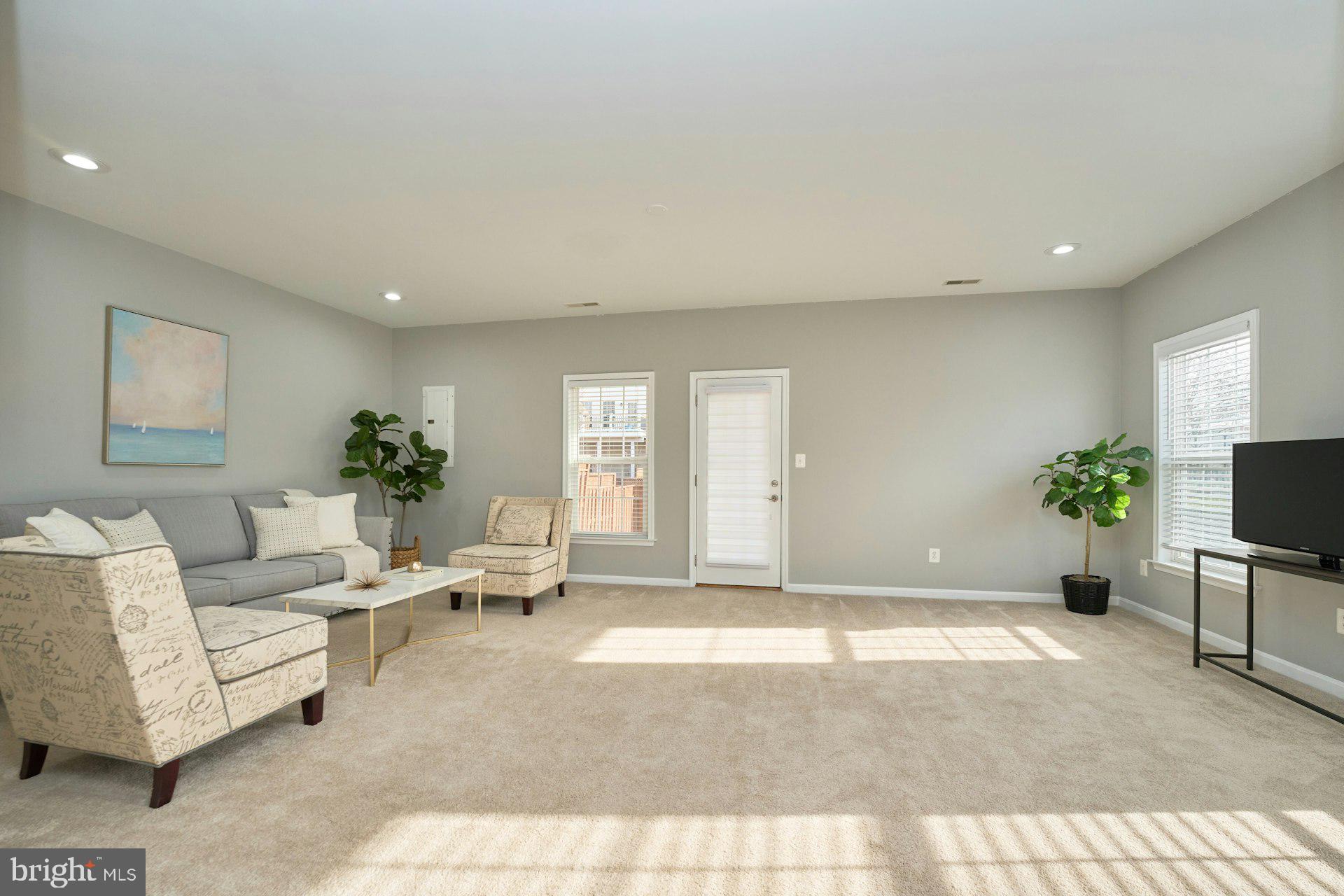 STONE RIDGE SOUTH - Residential