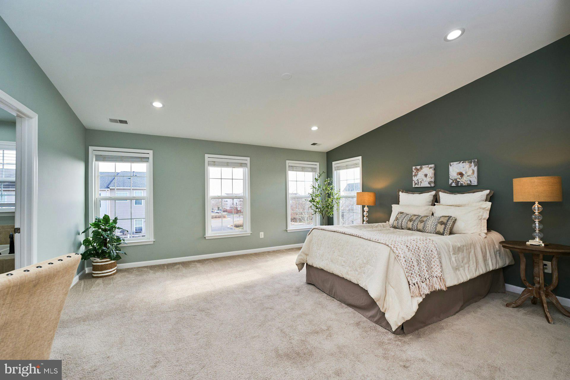 STONE RIDGE SOUTH - Residential