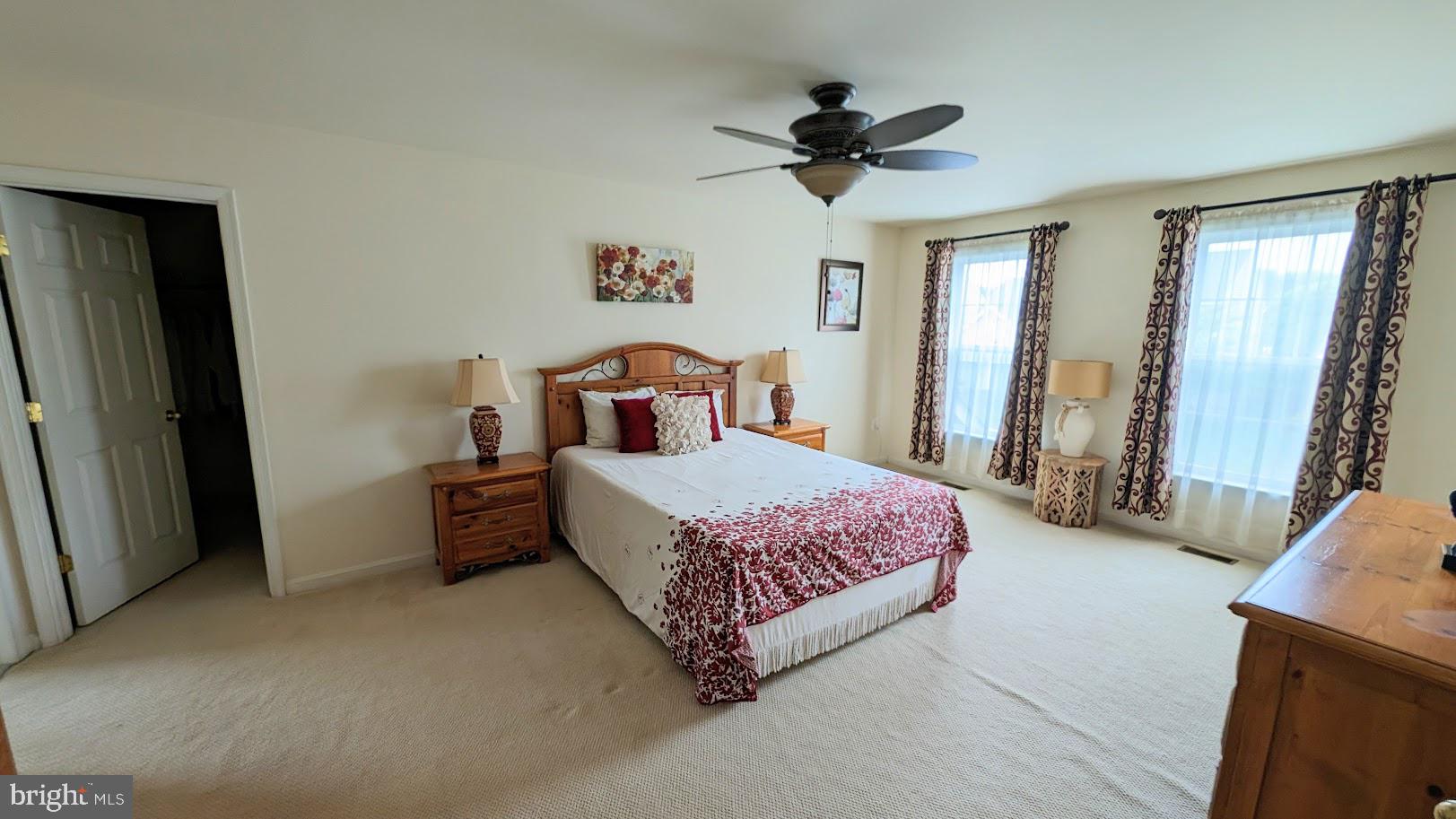 CLOVER RIDGE - Residential