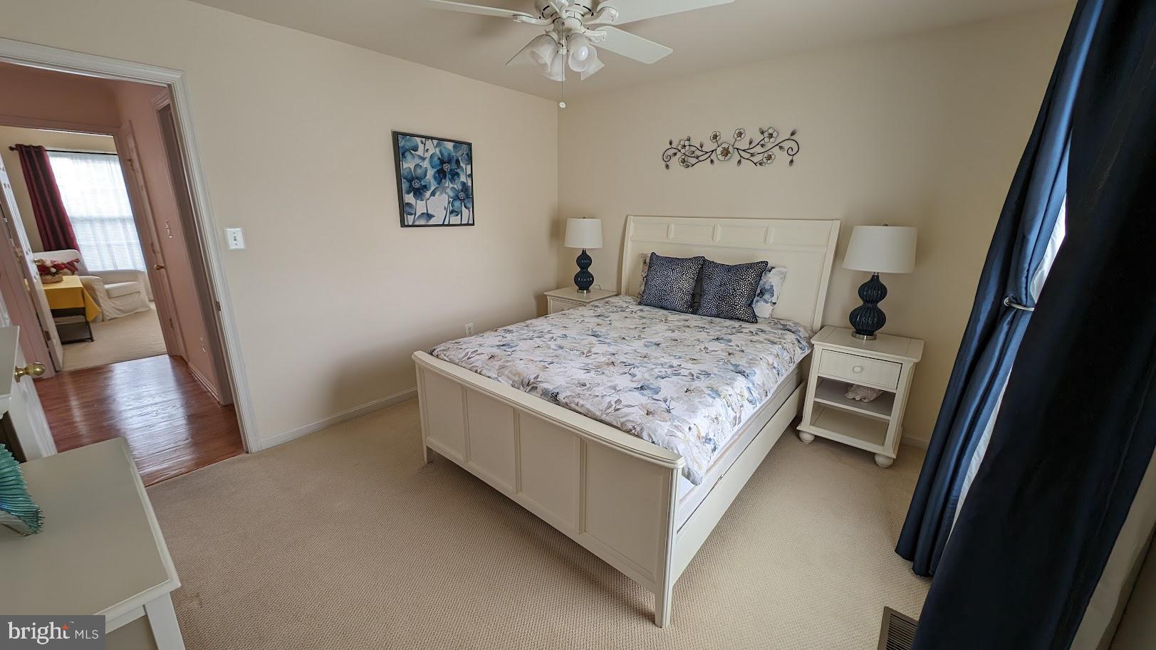 CLOVER RIDGE - Residential