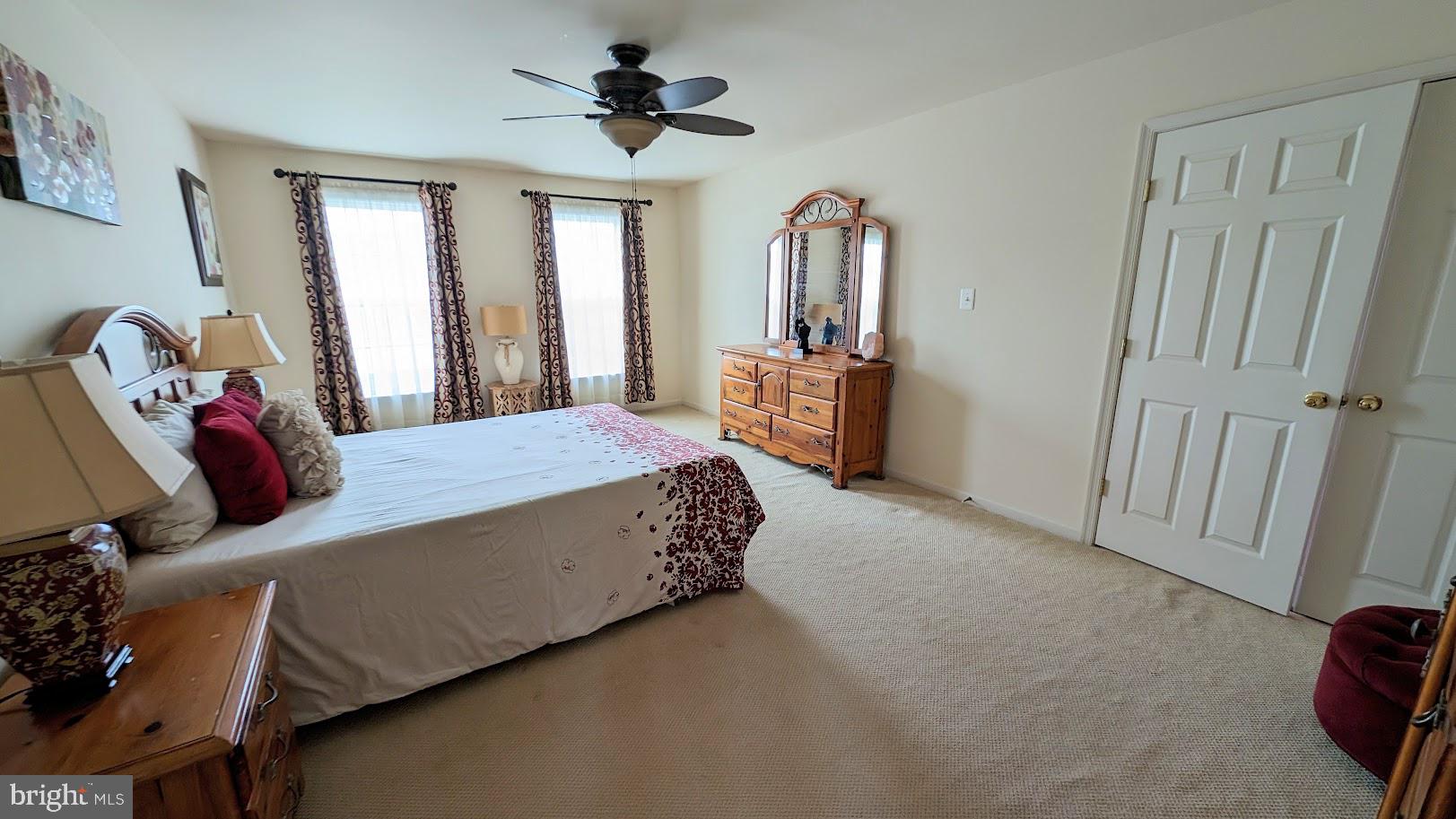 CLOVER RIDGE - Residential