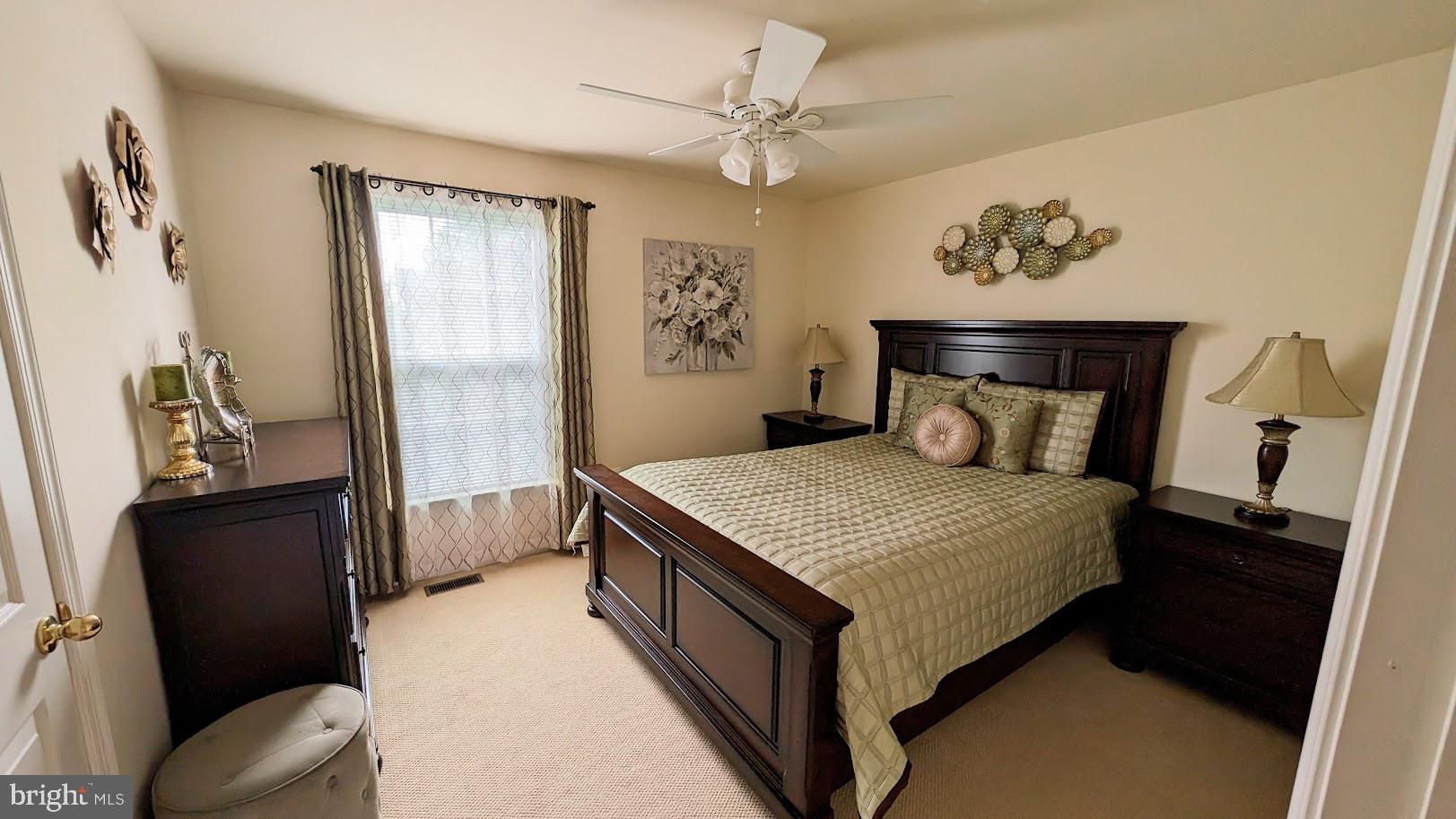 CLOVER RIDGE - Residential