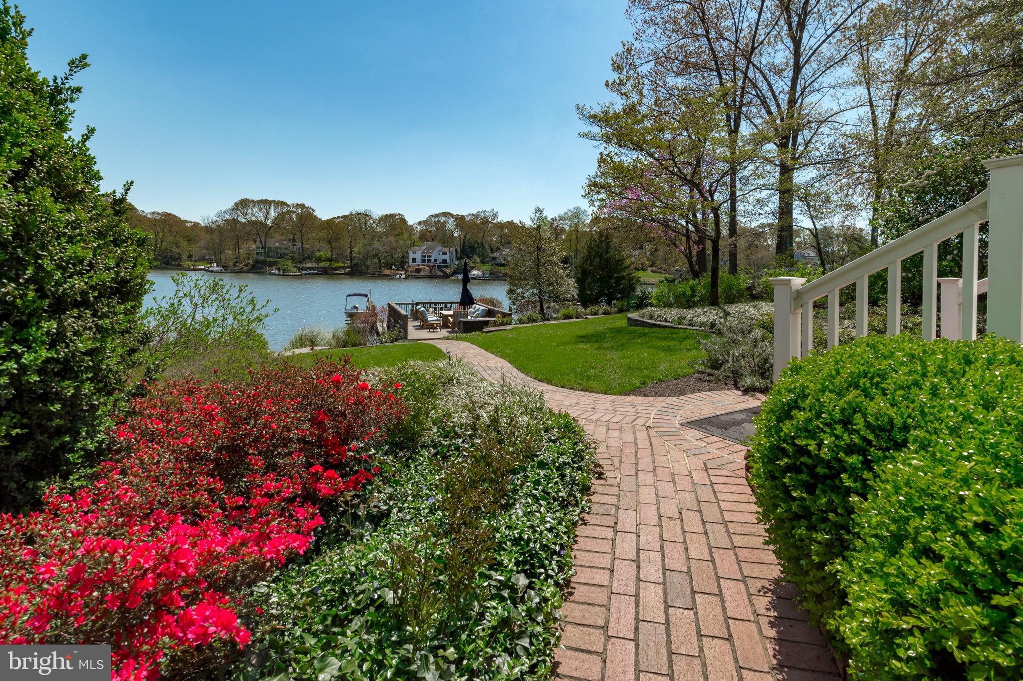MAGOTHY BEACH - Residential