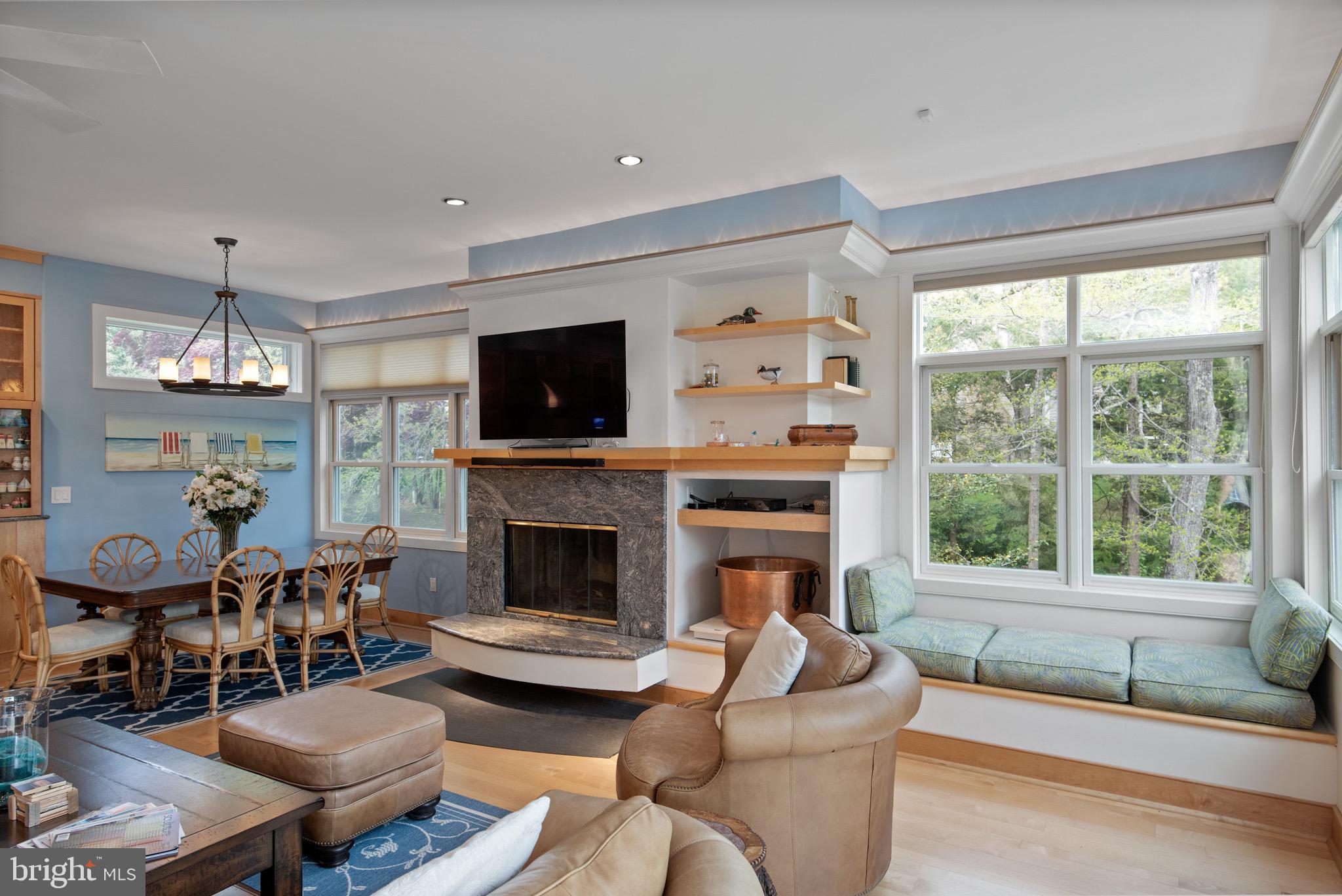 MAGOTHY BEACH - Residential