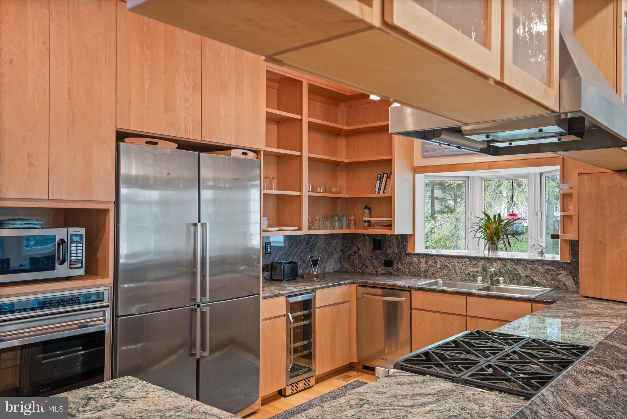 MAGOTHY BEACH - Residential