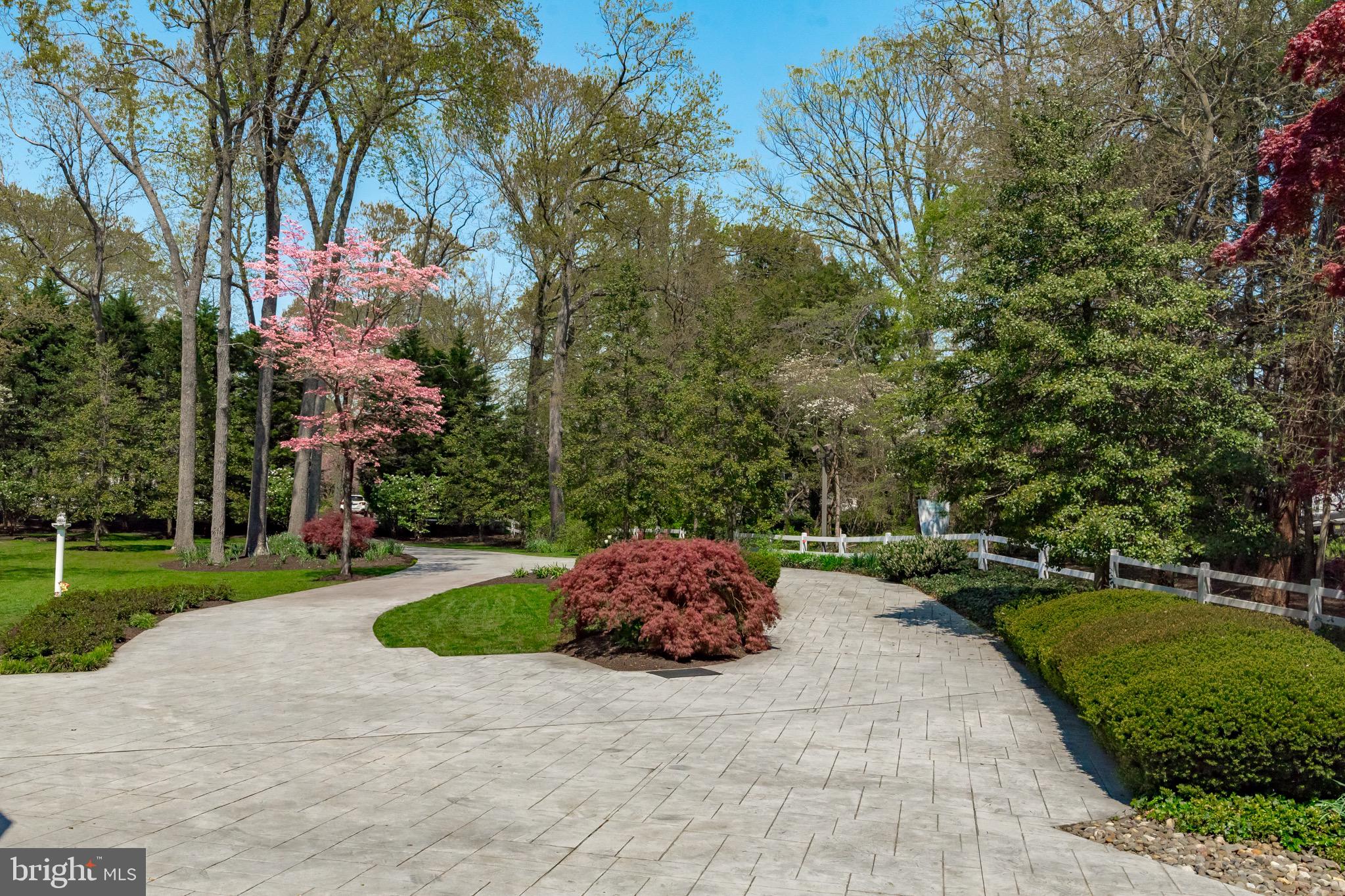 MAGOTHY BEACH - Residential