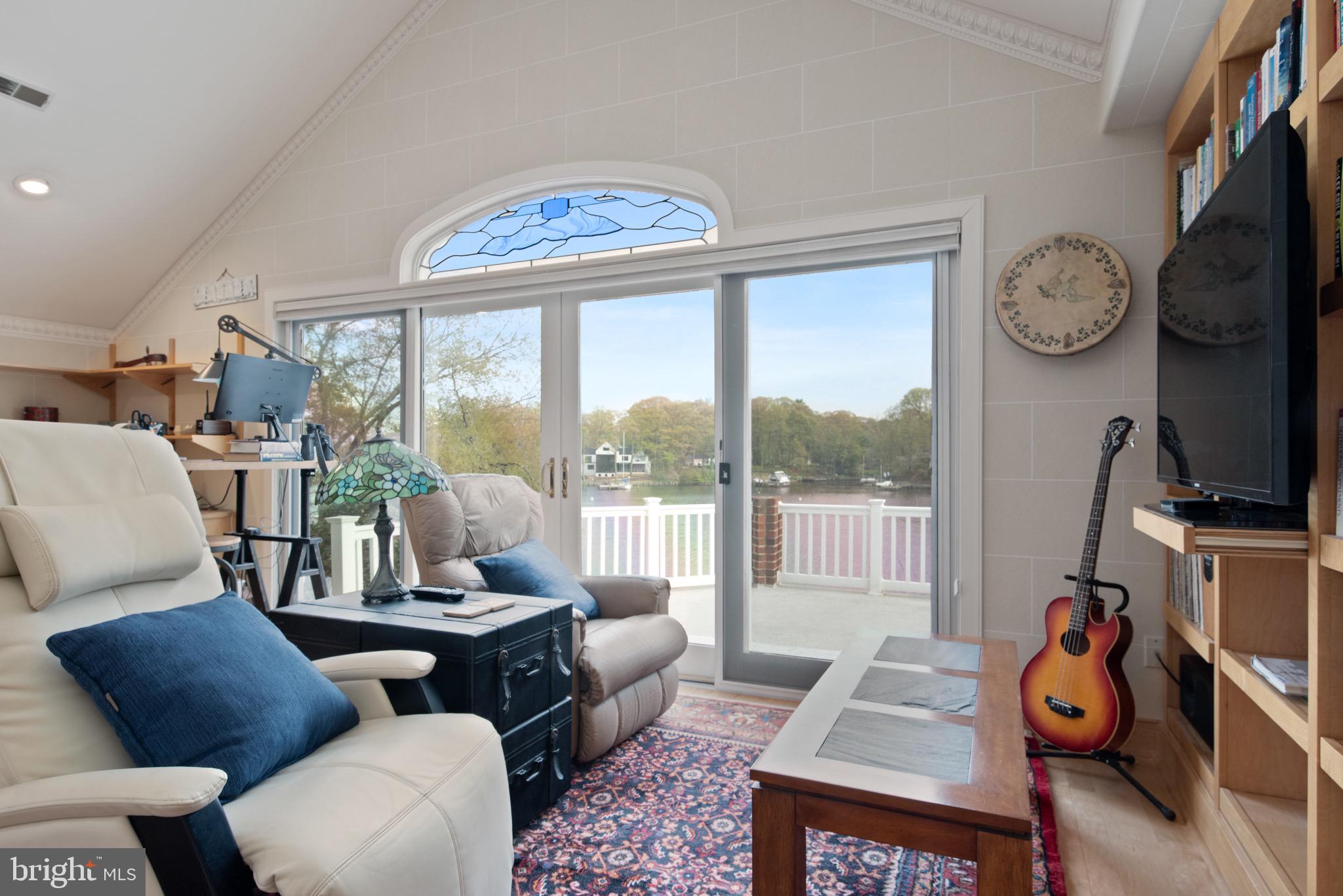 MAGOTHY BEACH - Residential