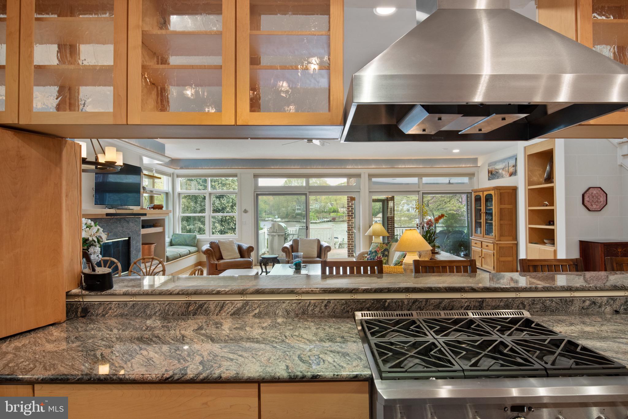 MAGOTHY BEACH - Residential