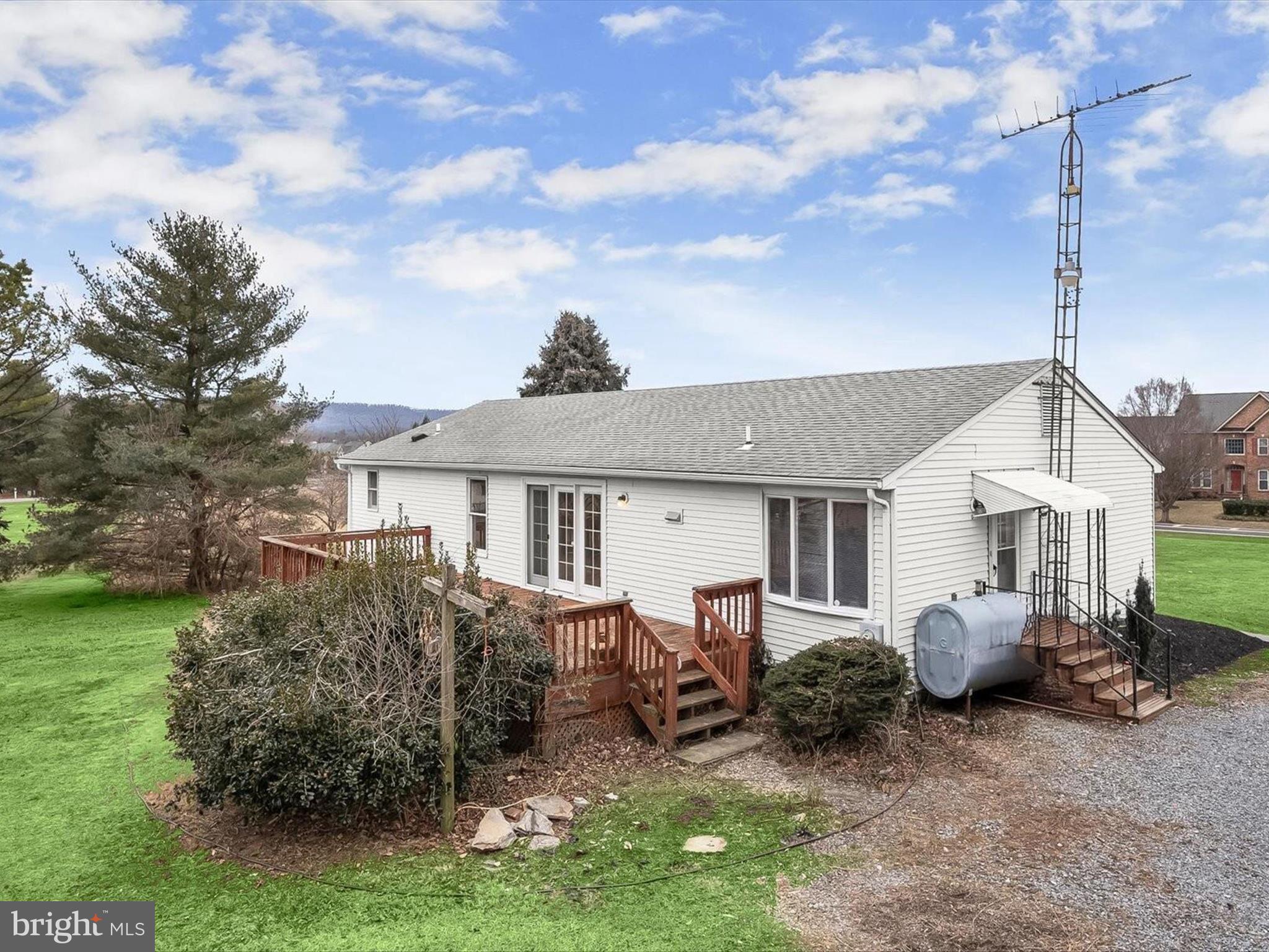 MOUNTVILLE MANOR - Residential