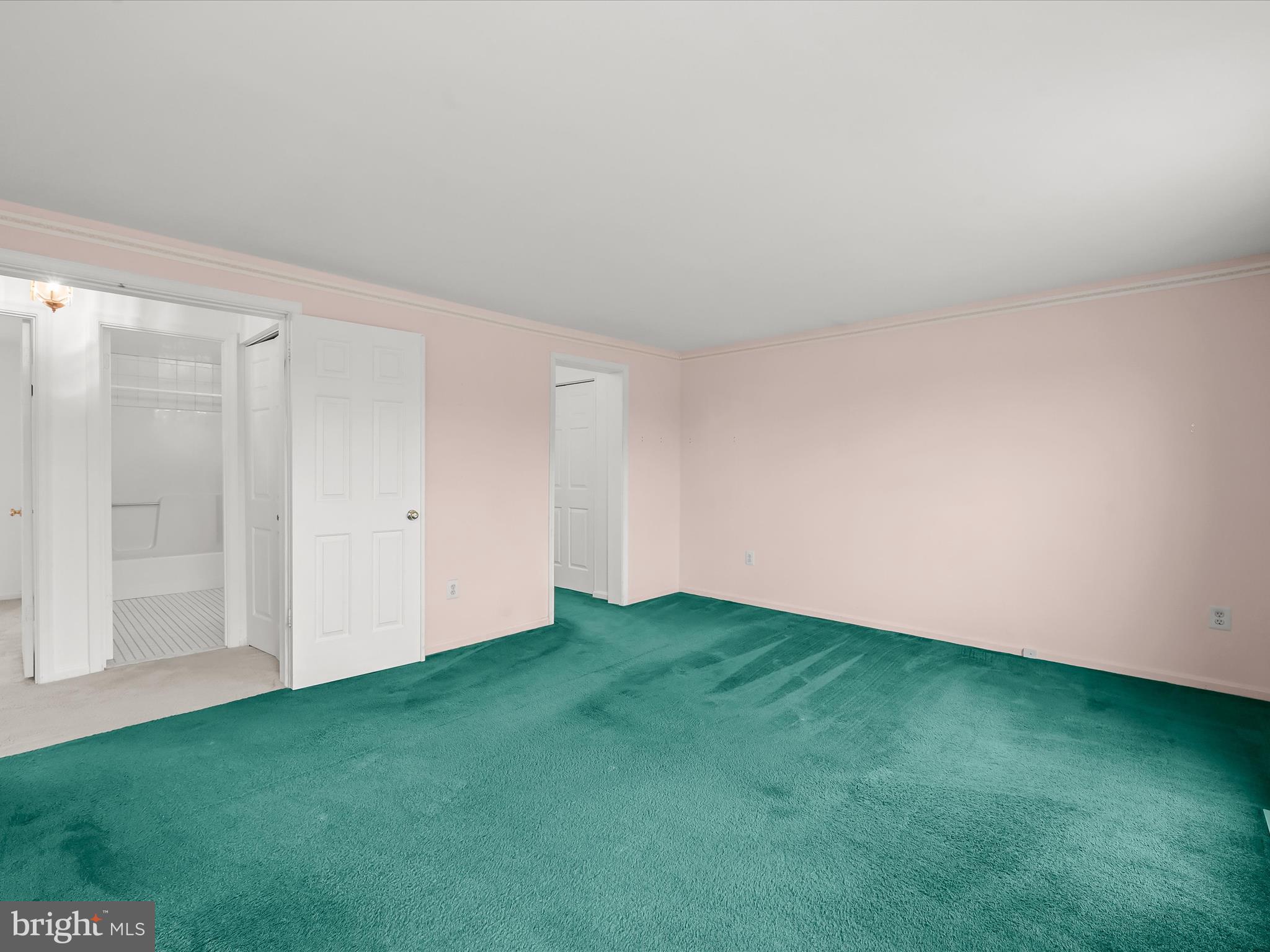 MOUNTVILLE MANOR - Residential