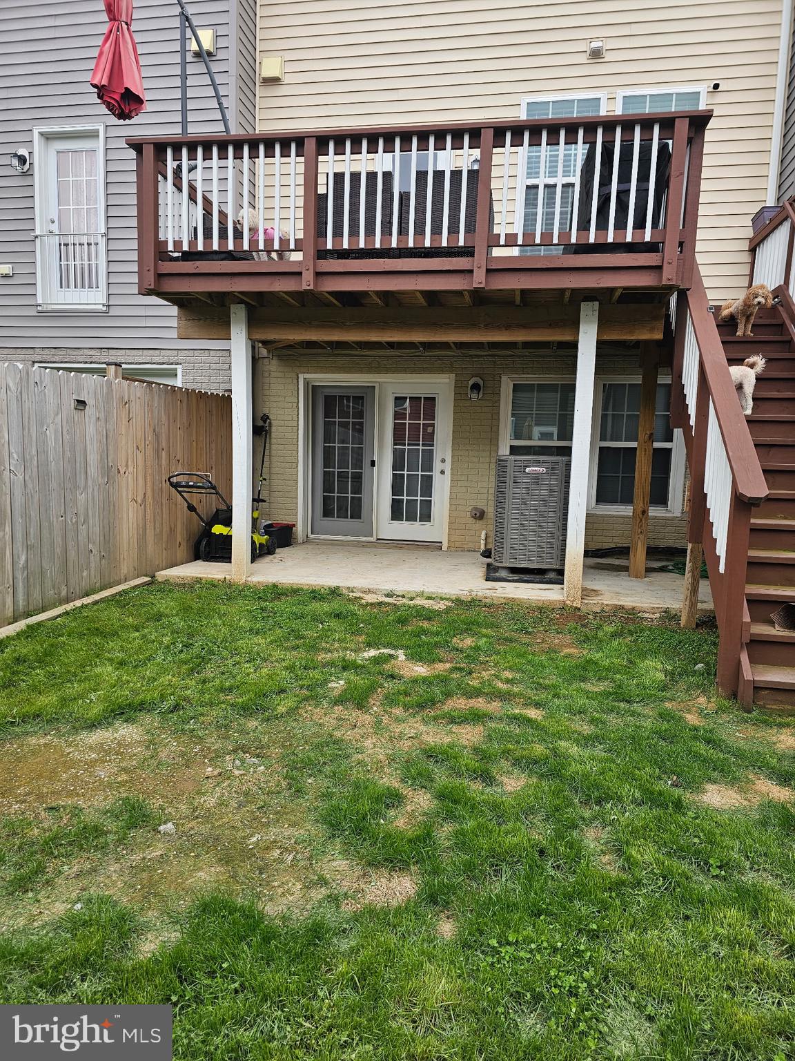 MCCAULEY CROSSING - Residential Lease