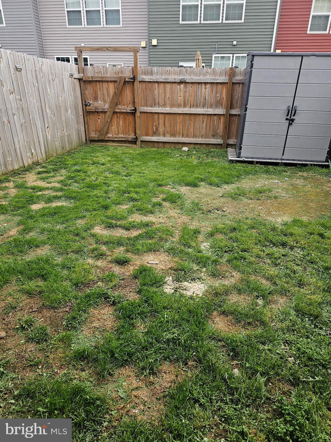 MCCAULEY CROSSING - Residential Lease