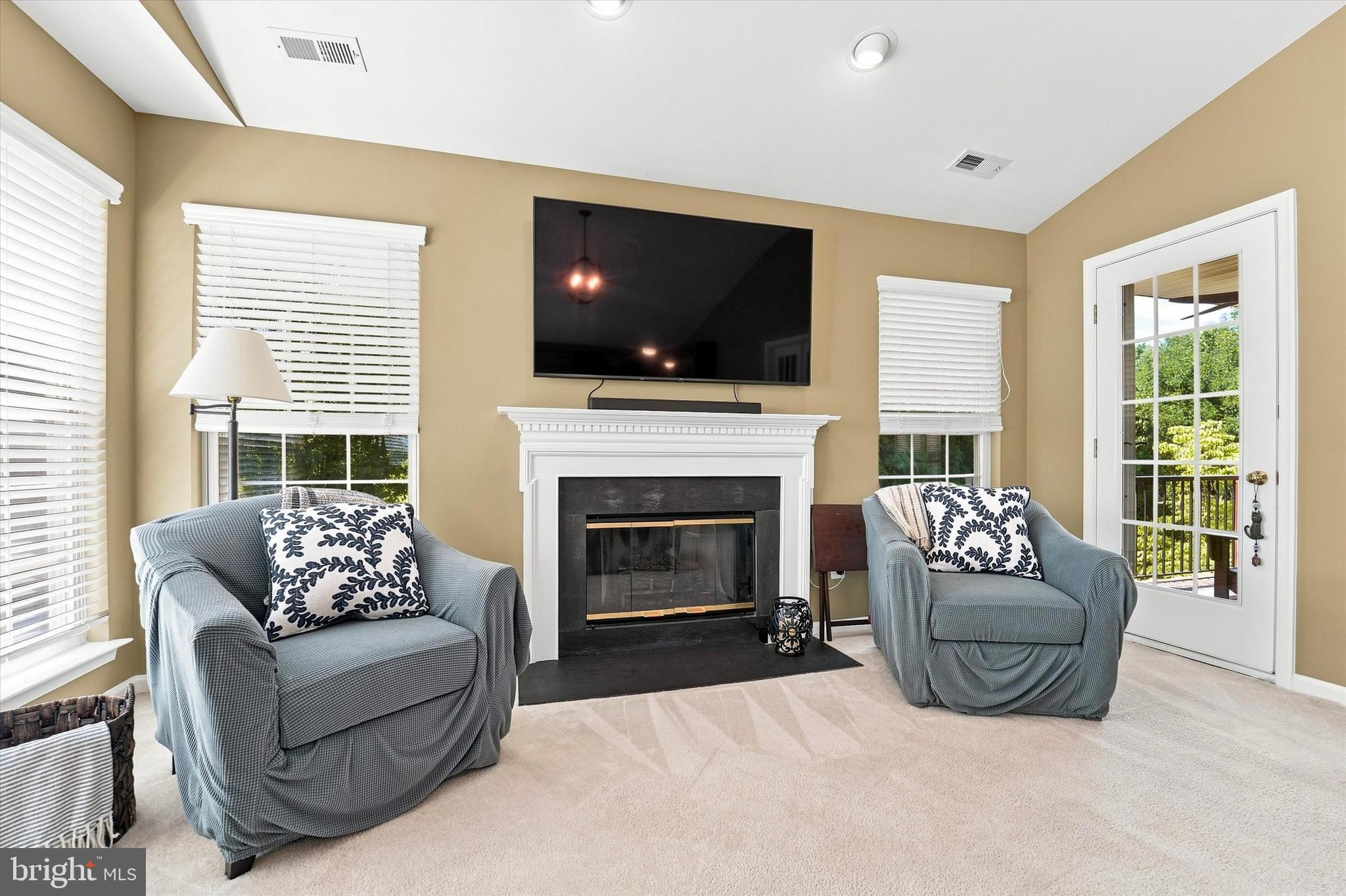 104 JEFFORDS COURT 1605