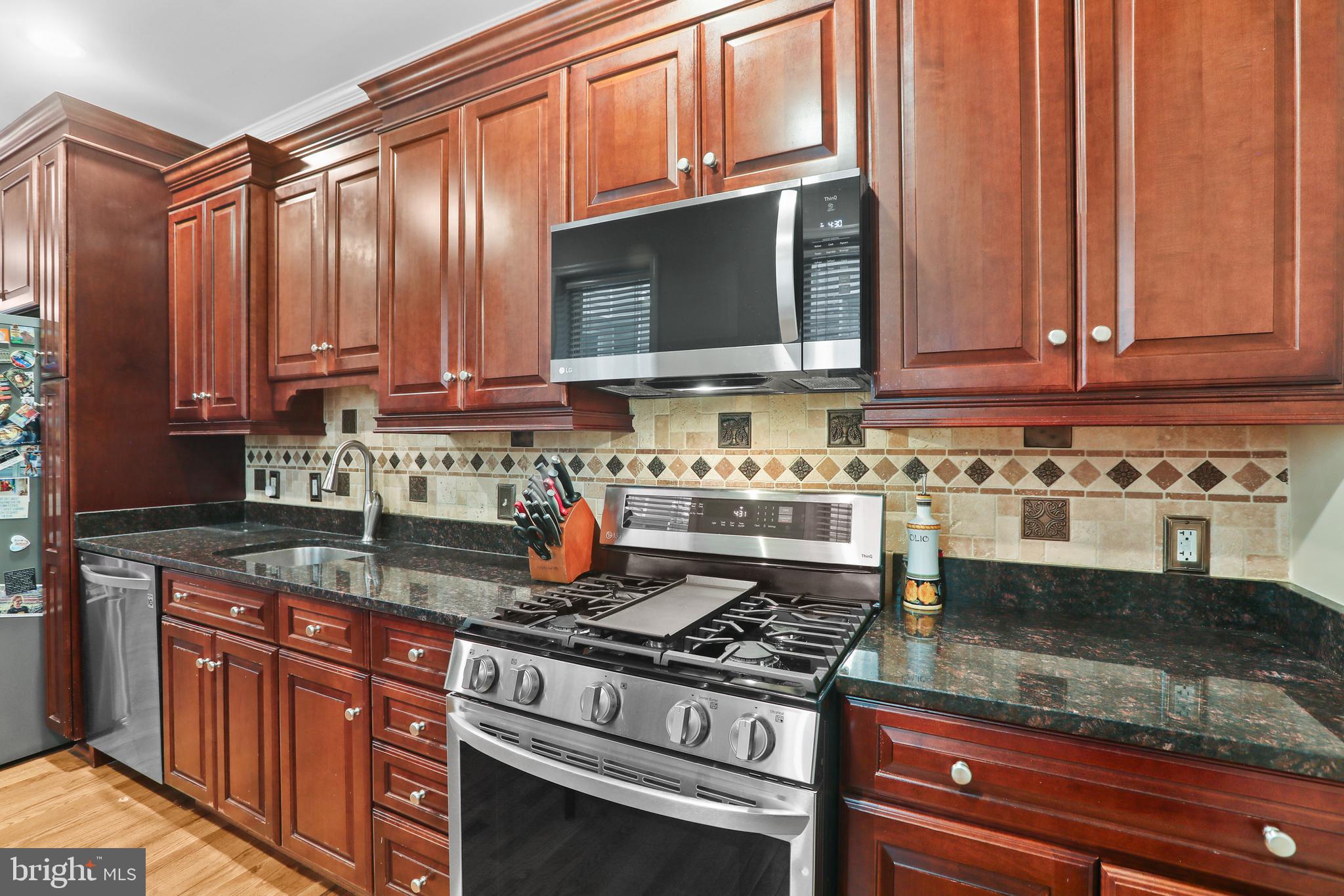 CANTON - Residential