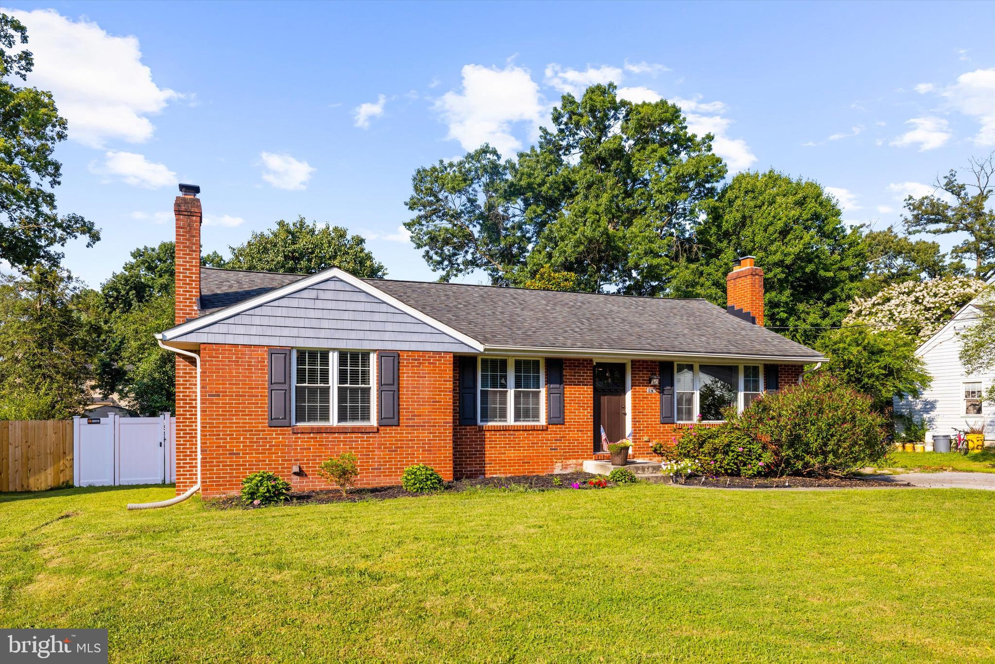 8028 WOODHOLME CIRCLE