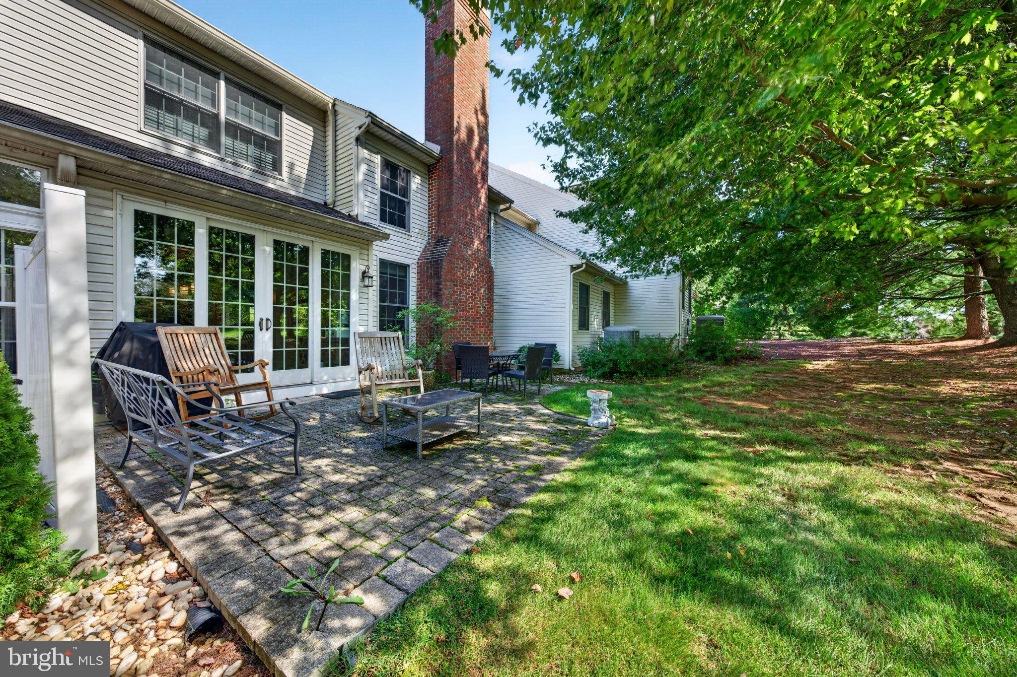 4706 PINEHURST CIRCLE