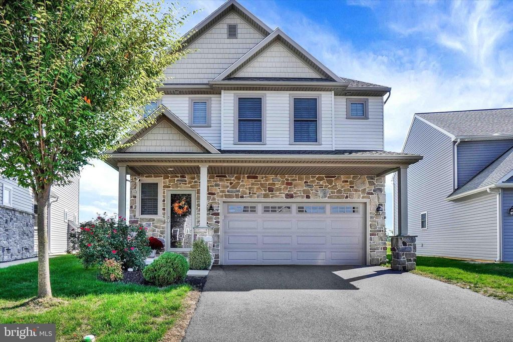 Photo of 1398 Fieldstone Drive, Mount Joy, PA 17552 (MLS # PALA2041924)