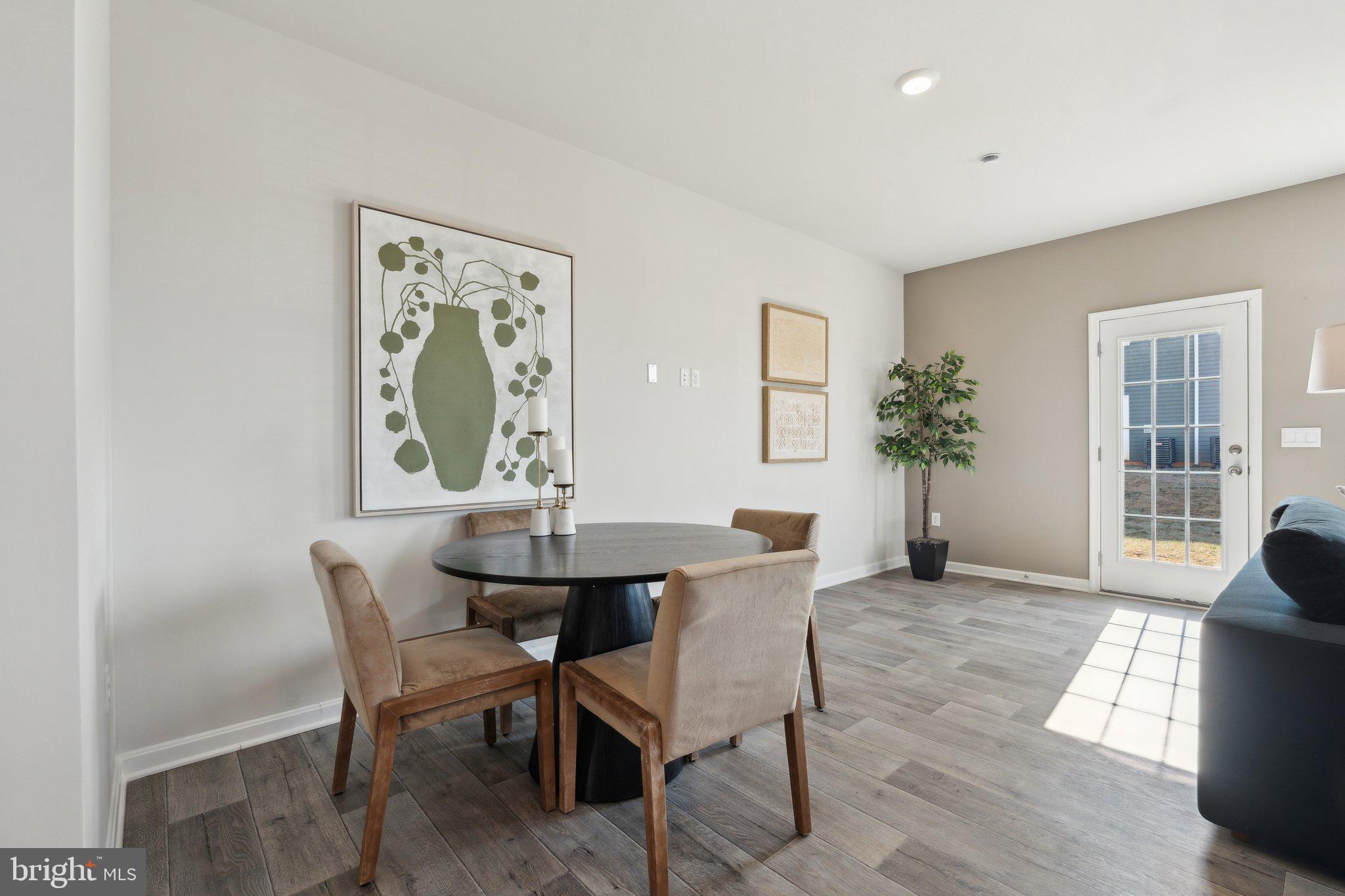 LURAY LANDING - Residential