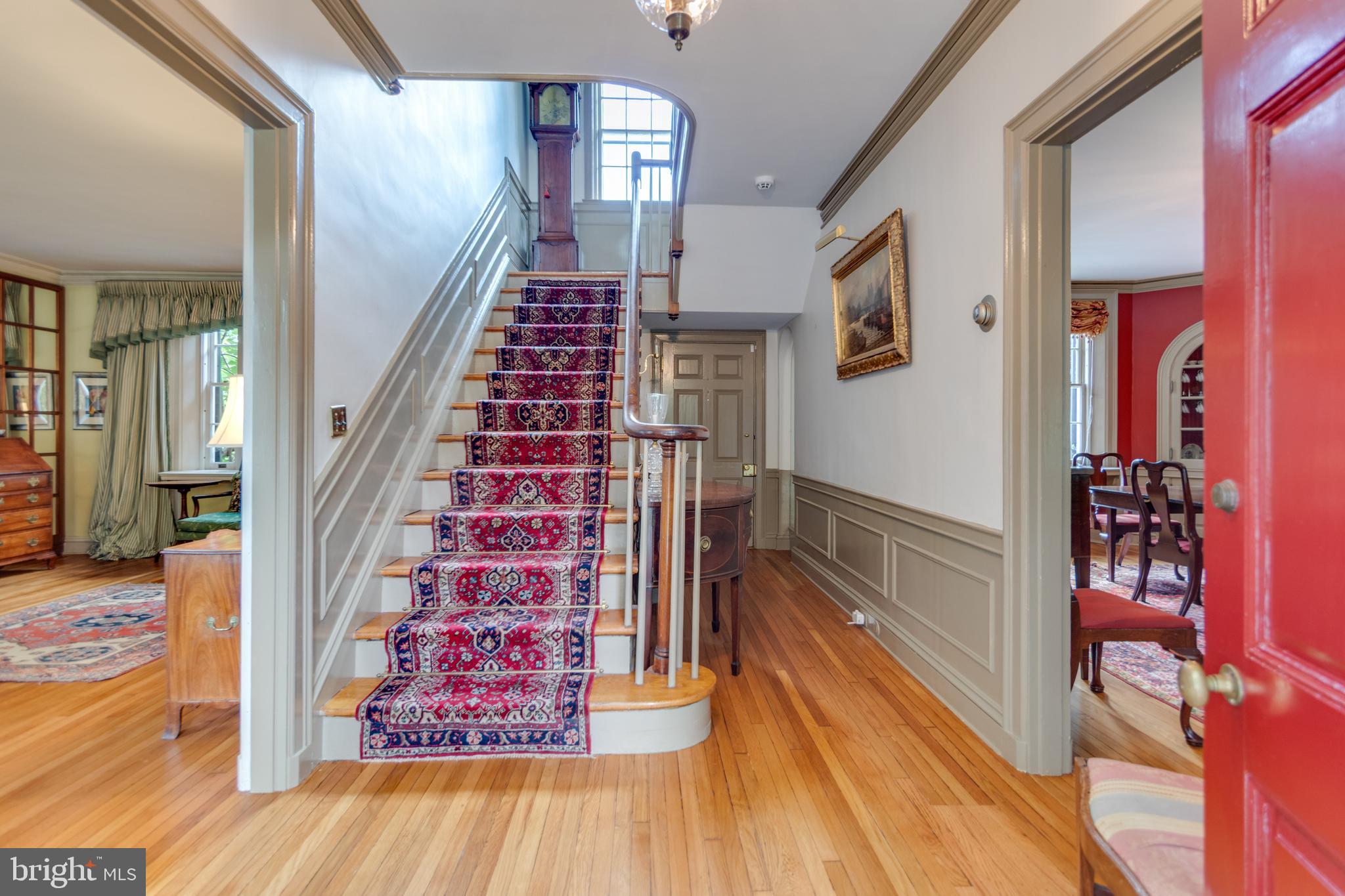 206 N VIEW TERRACE