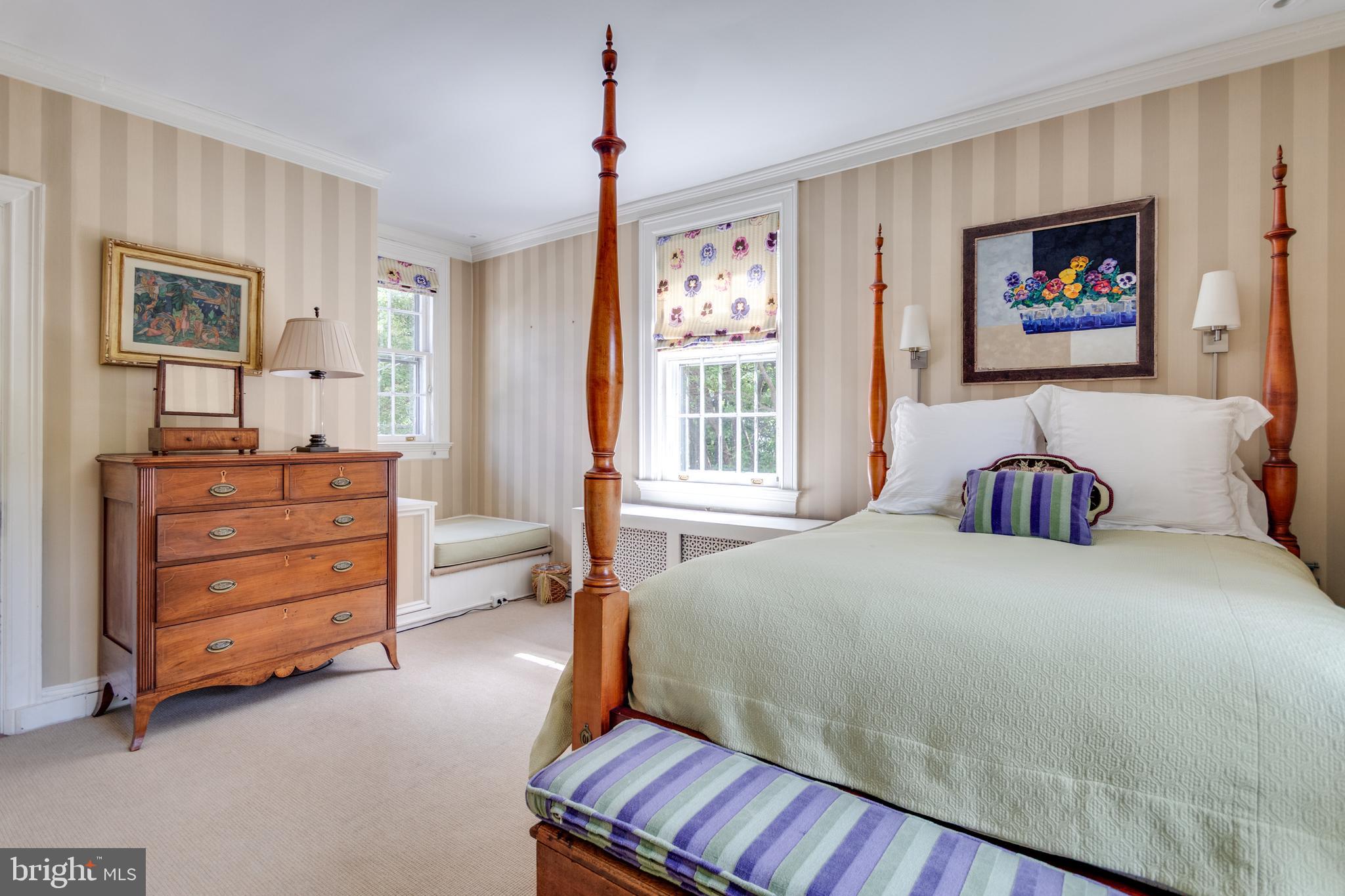 ROSEMONT - Residential