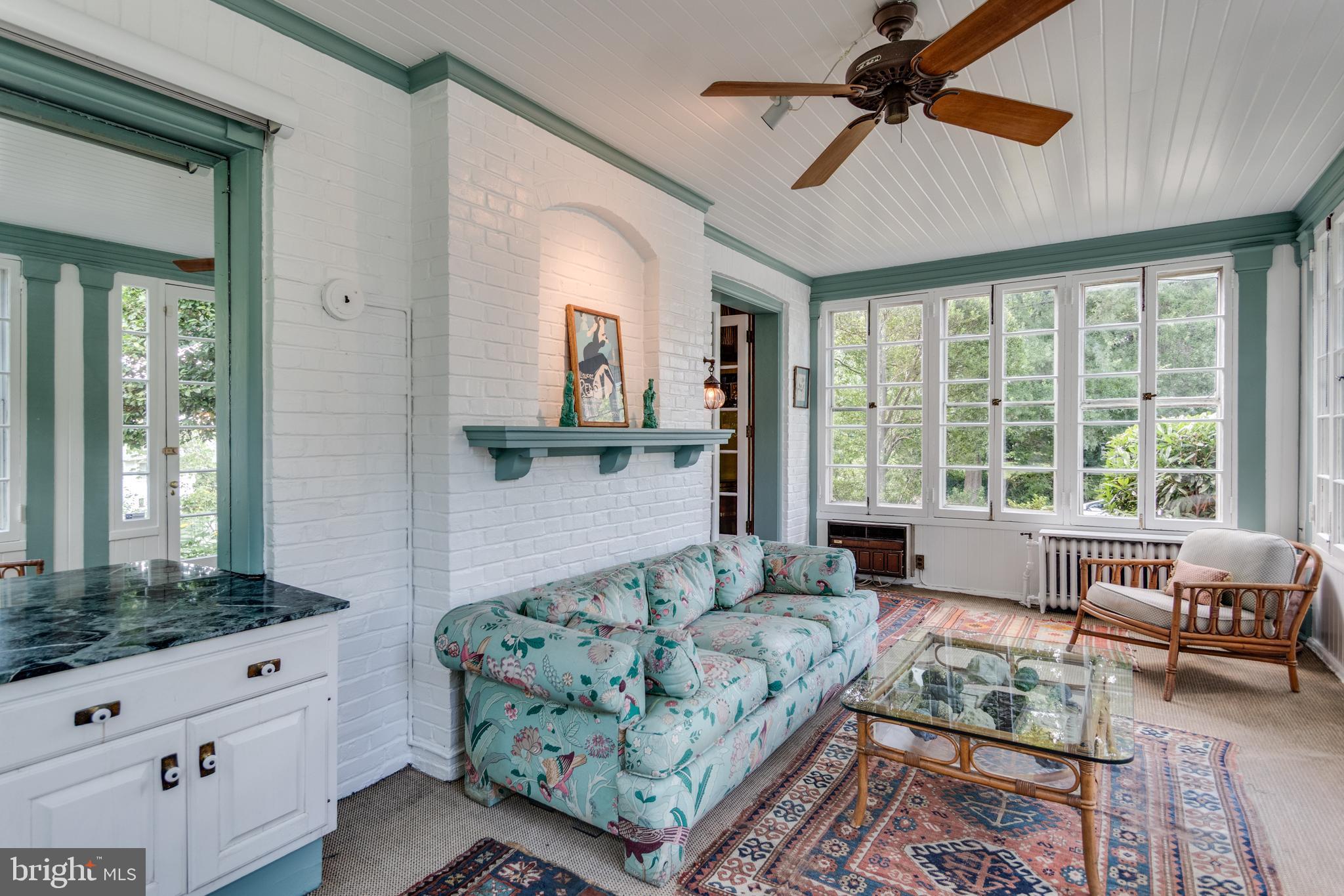 ROSEMONT - Residential