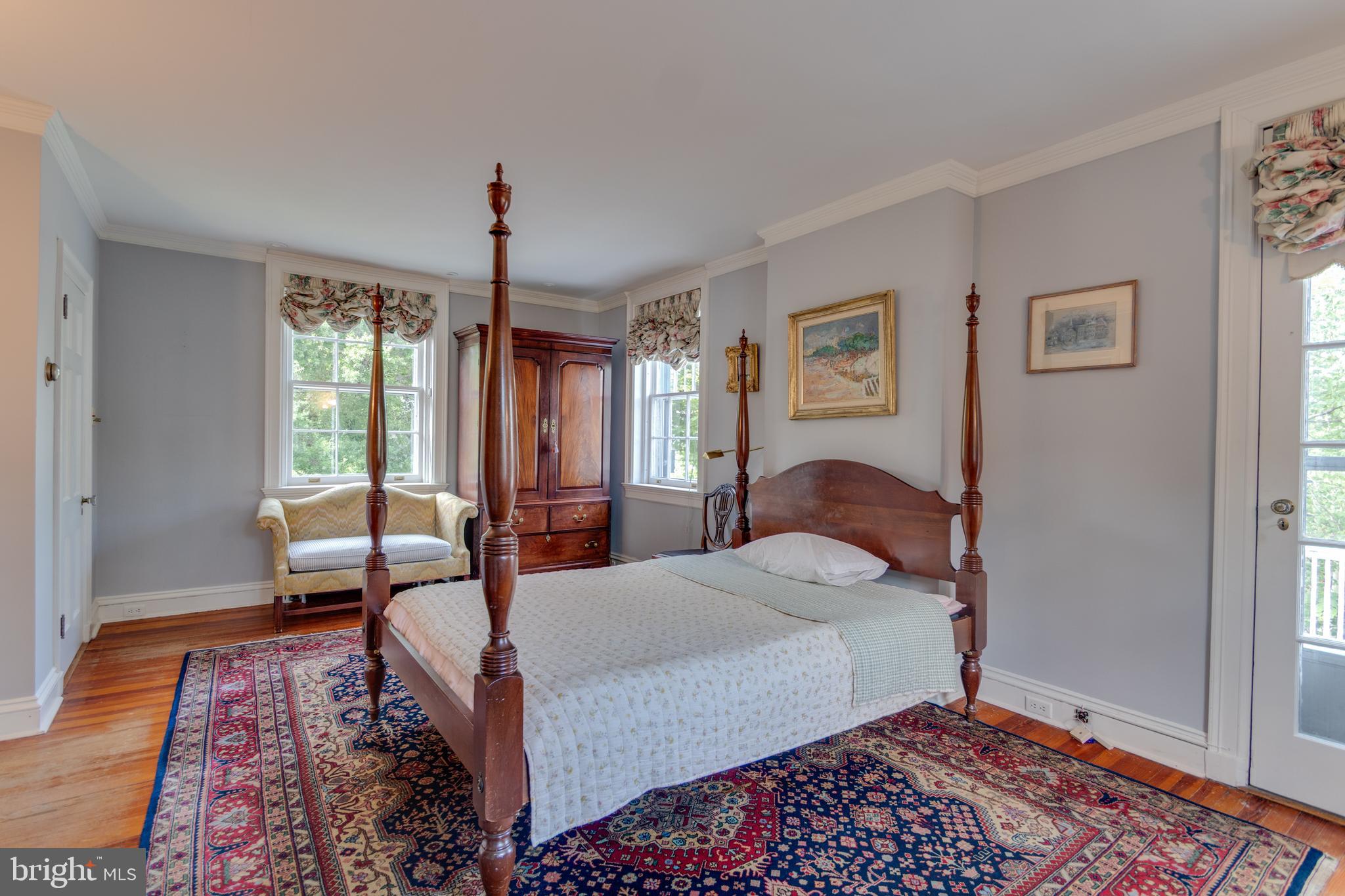 ROSEMONT - Residential