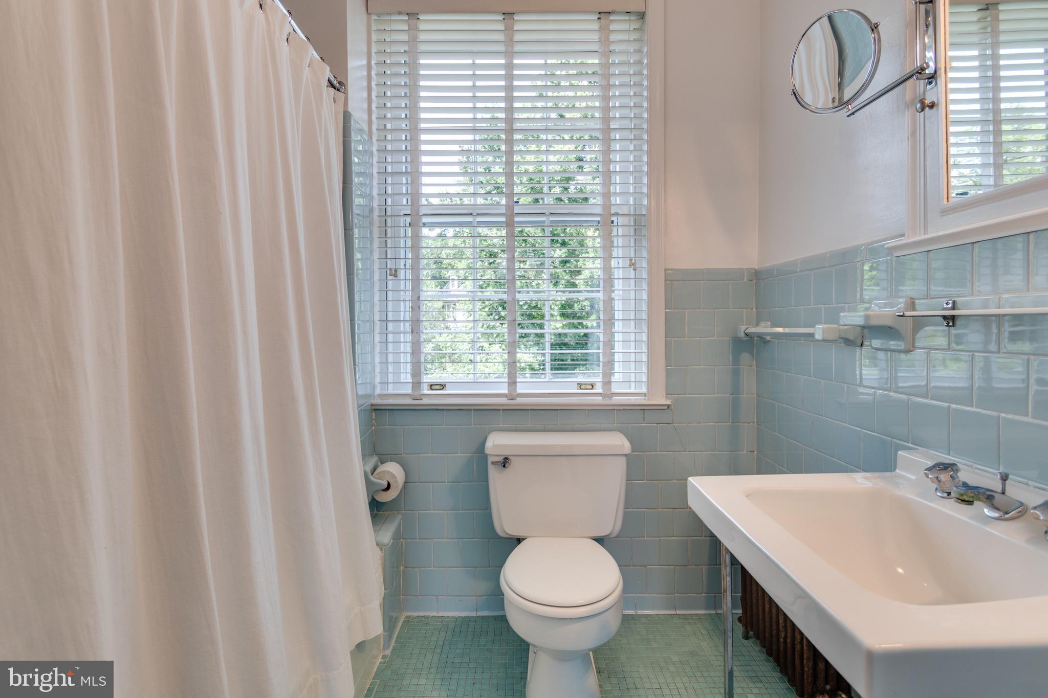 ROSEMONT - Residential