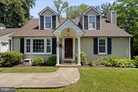 Homes For Sale - 1329 W County Line Road<br/> Bucks County, HATBORO, PA 19040