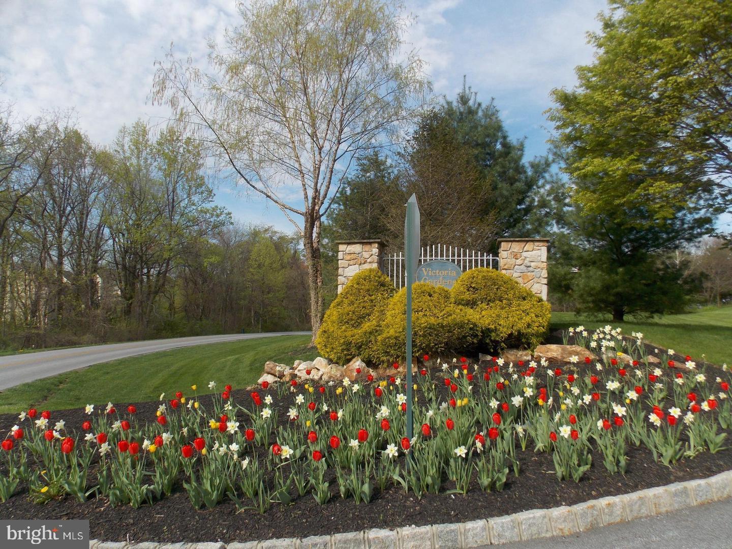 403 WINTERBERRY DRIVE