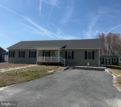 Homes For Sale - 36710 Baltimore Avenue<br/> OCEAN VIEW, DE 19970