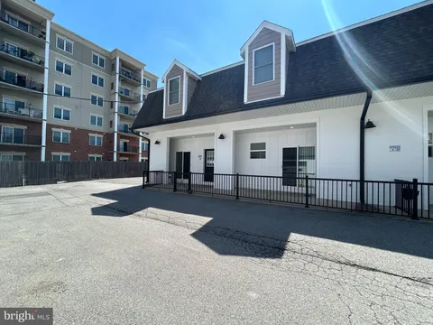 807 Washington Street, New Castle, DE MLS: DENC2081082