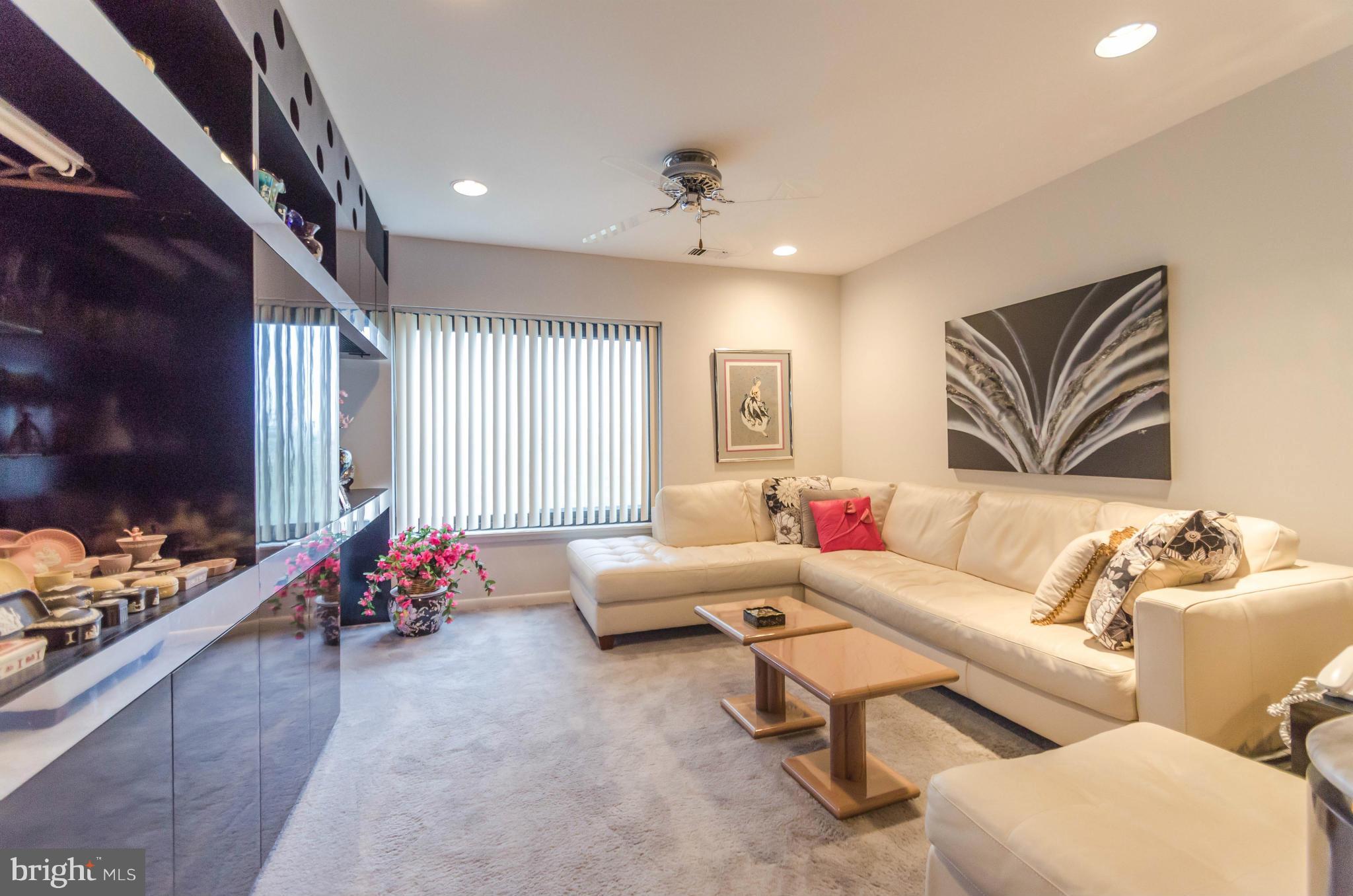 ANNEN WOODS - Residential