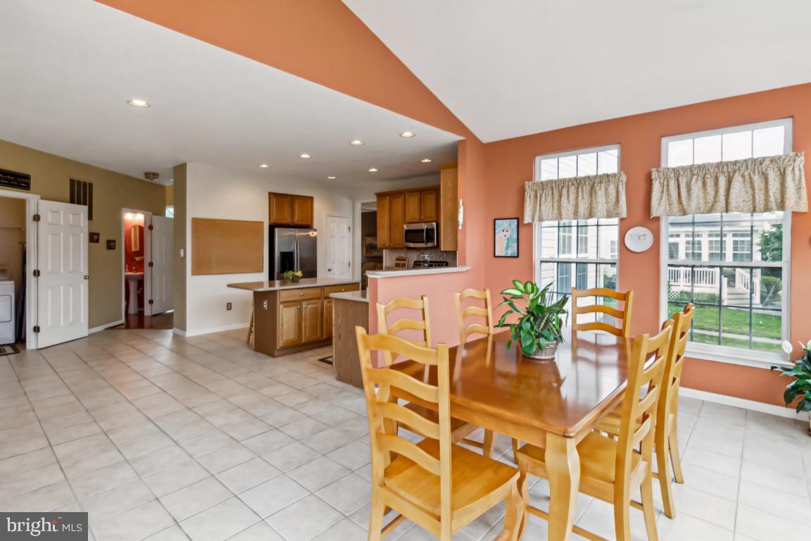 STONE MANOR - Residential