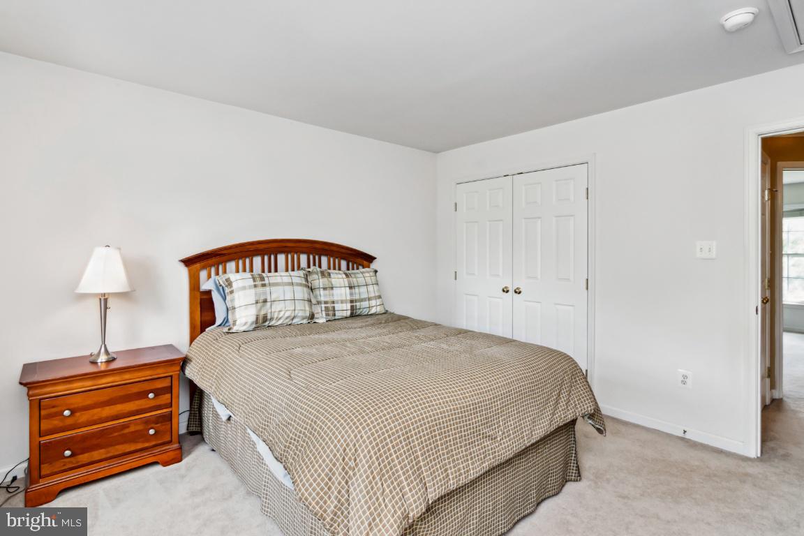 STONE MANOR - Residential