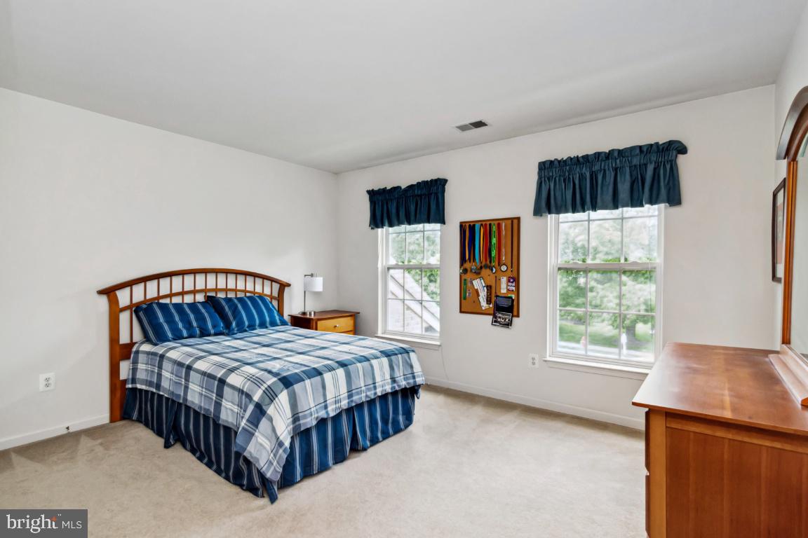 STONE MANOR - Residential