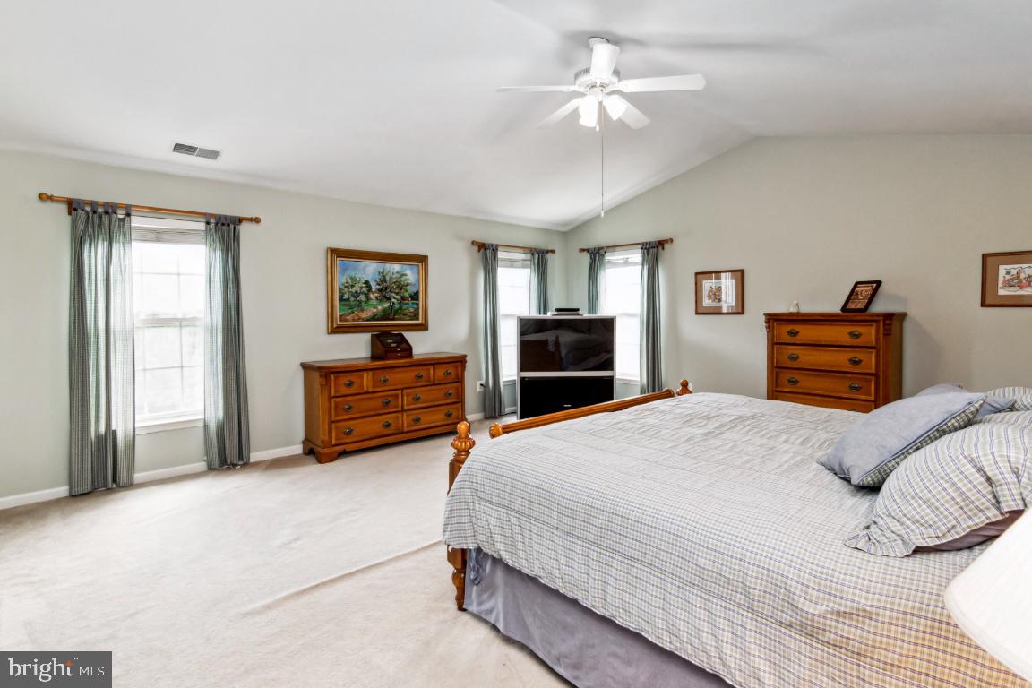 STONE MANOR - Residential