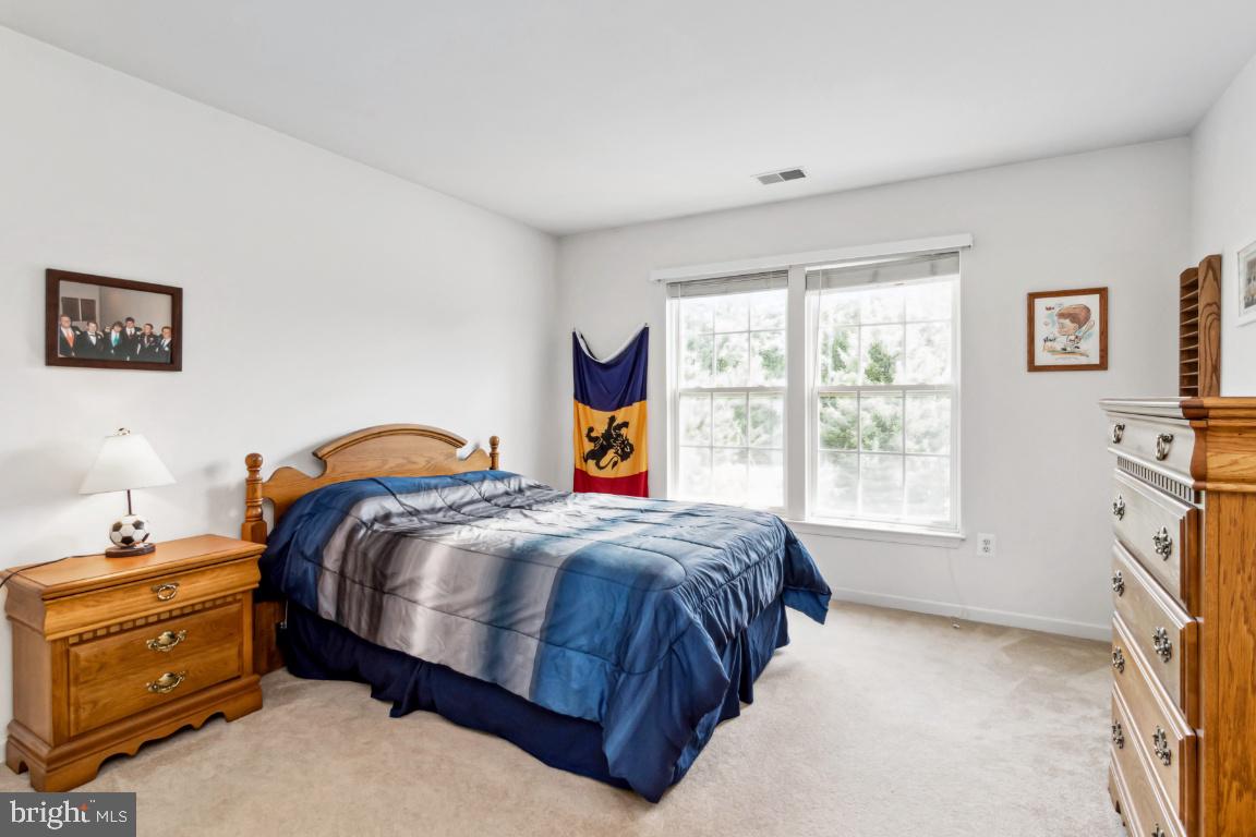 STONE MANOR - Residential