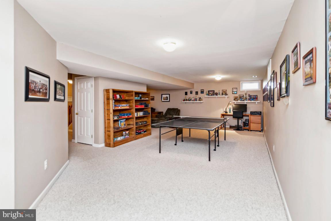 STONE MANOR - Residential