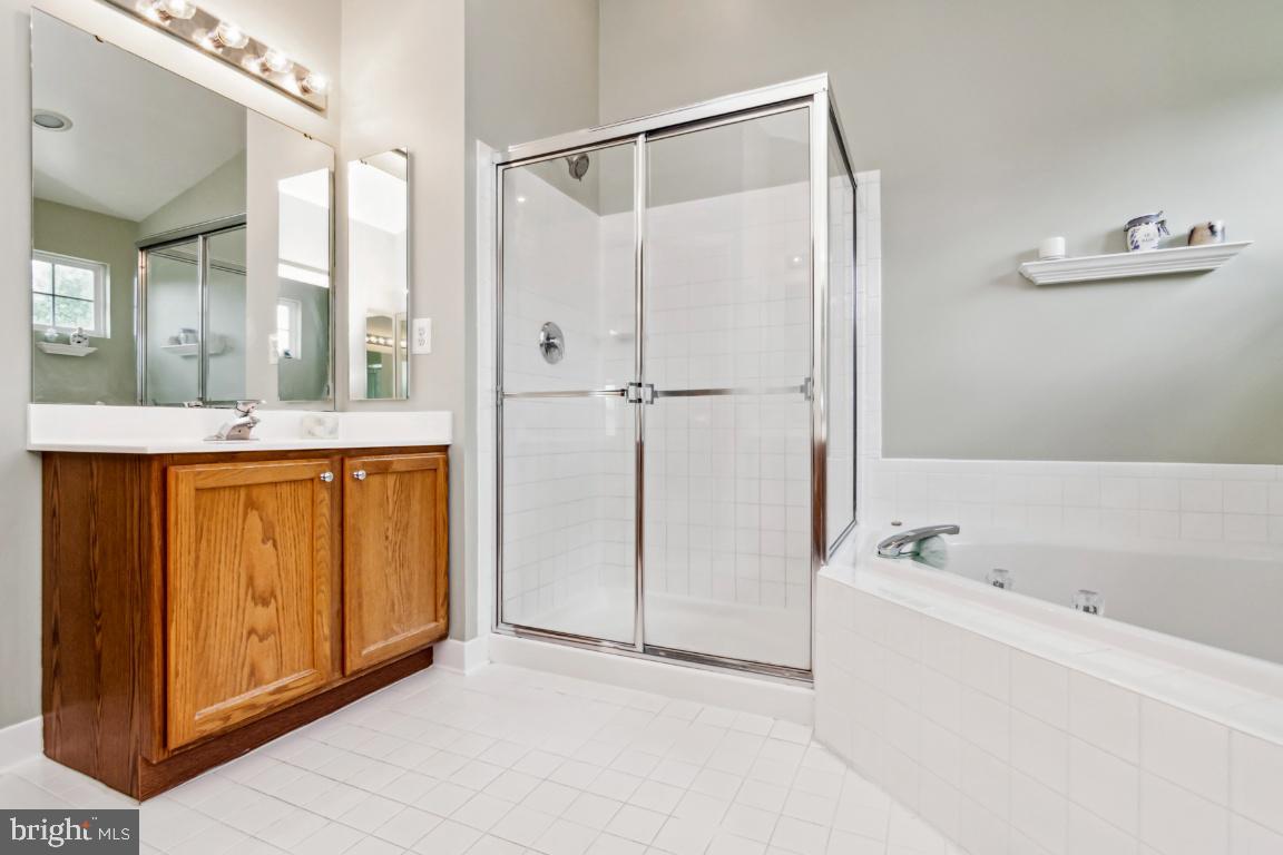 STONE MANOR - Residential