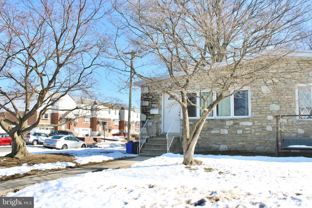Photo of 279 Dimarco Drive, PHILADELPHIA, PA 19154 (MLS # PAPH2588526)