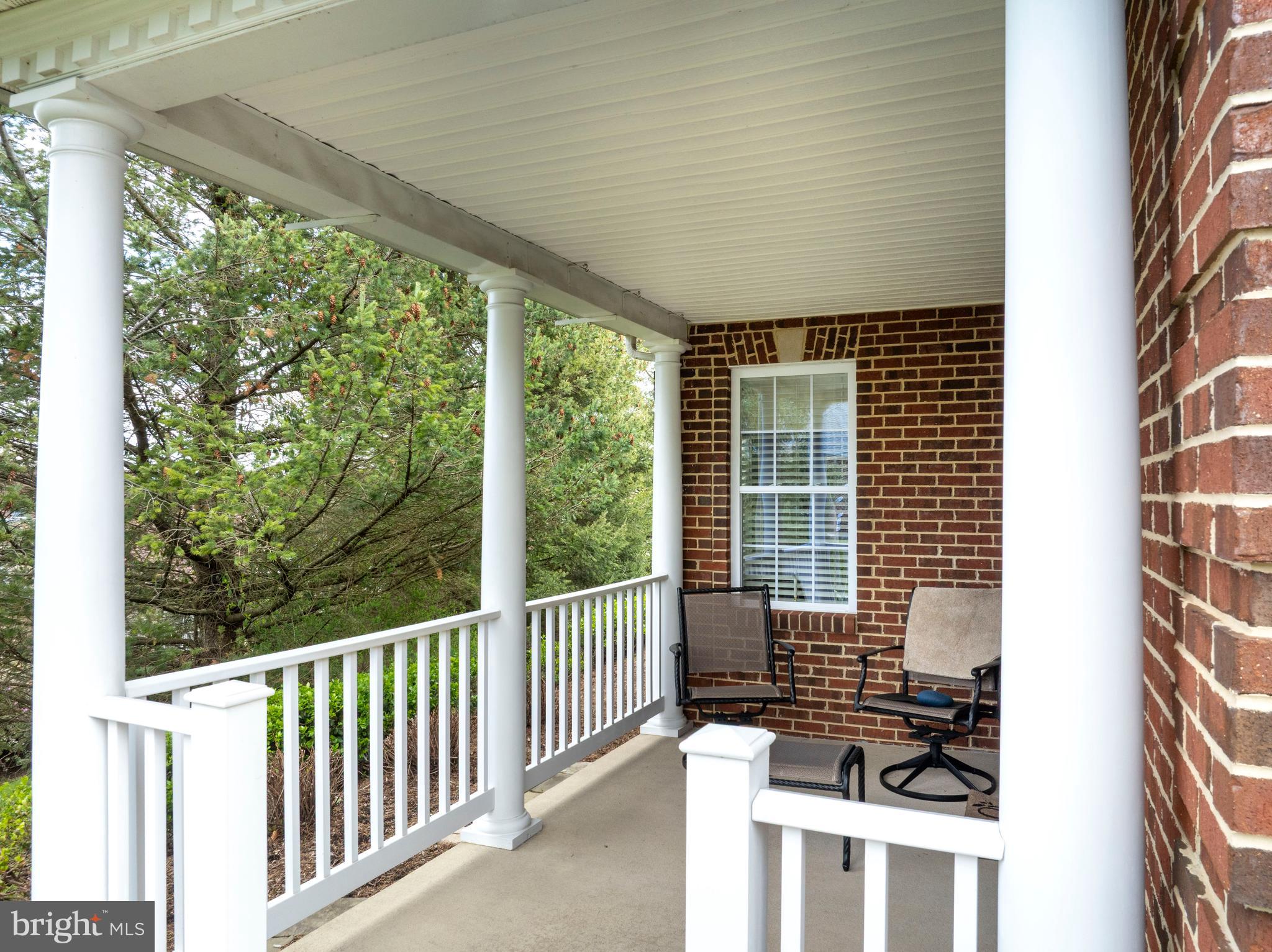 ENGLISH MEADOWS - Residential