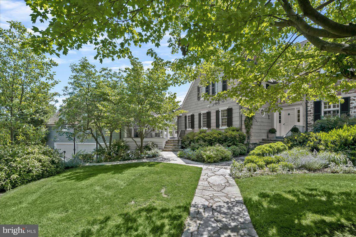 GIBSON ISLAND - Residential