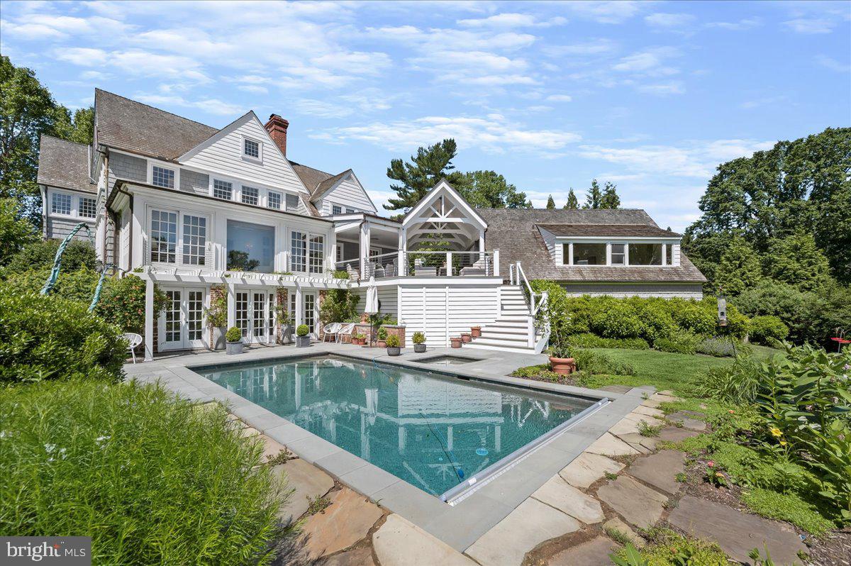 GIBSON ISLAND - Residential