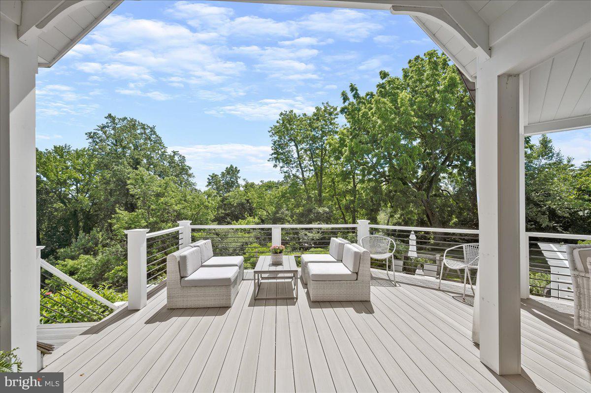 GIBSON ISLAND - Residential