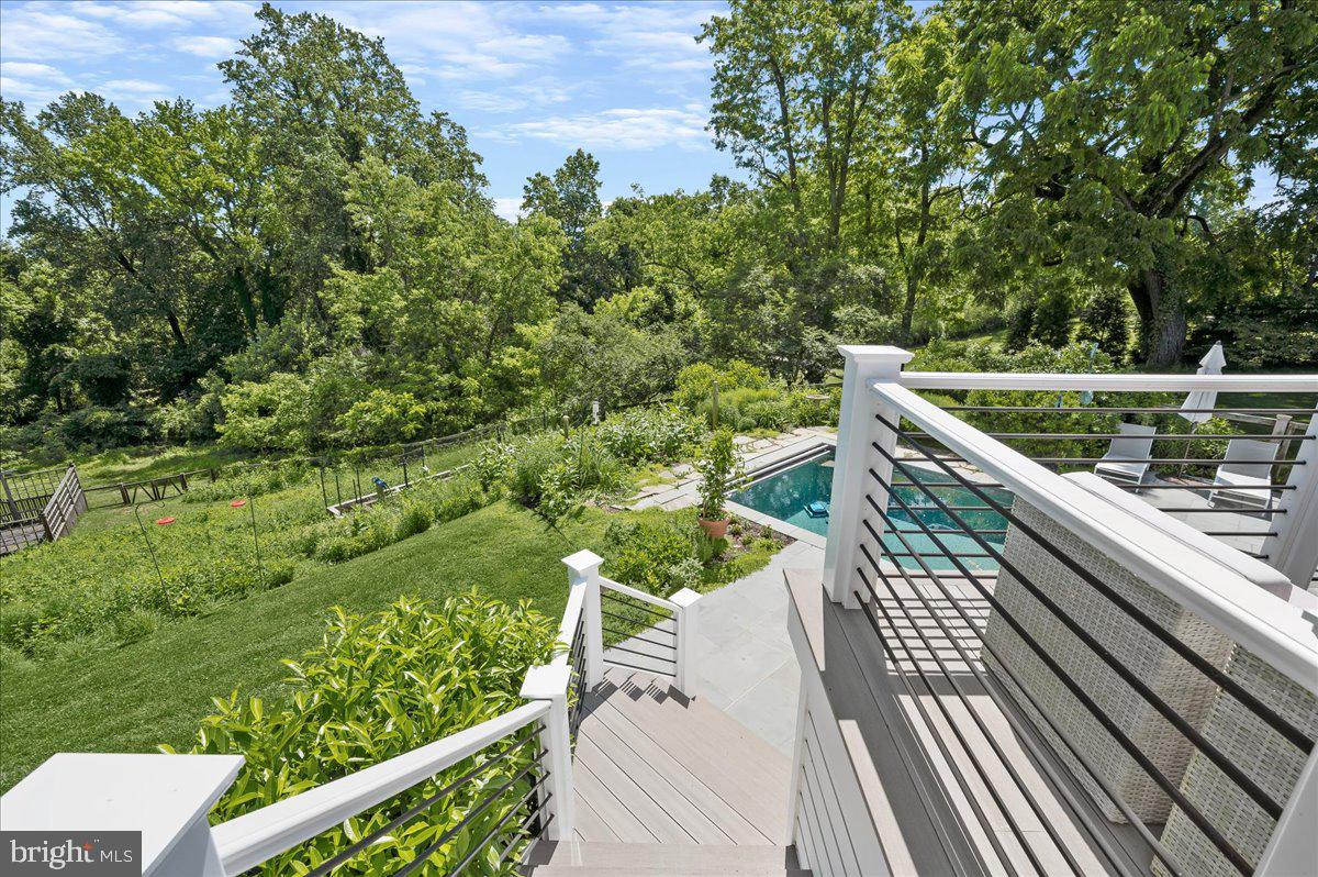 GIBSON ISLAND - Residential