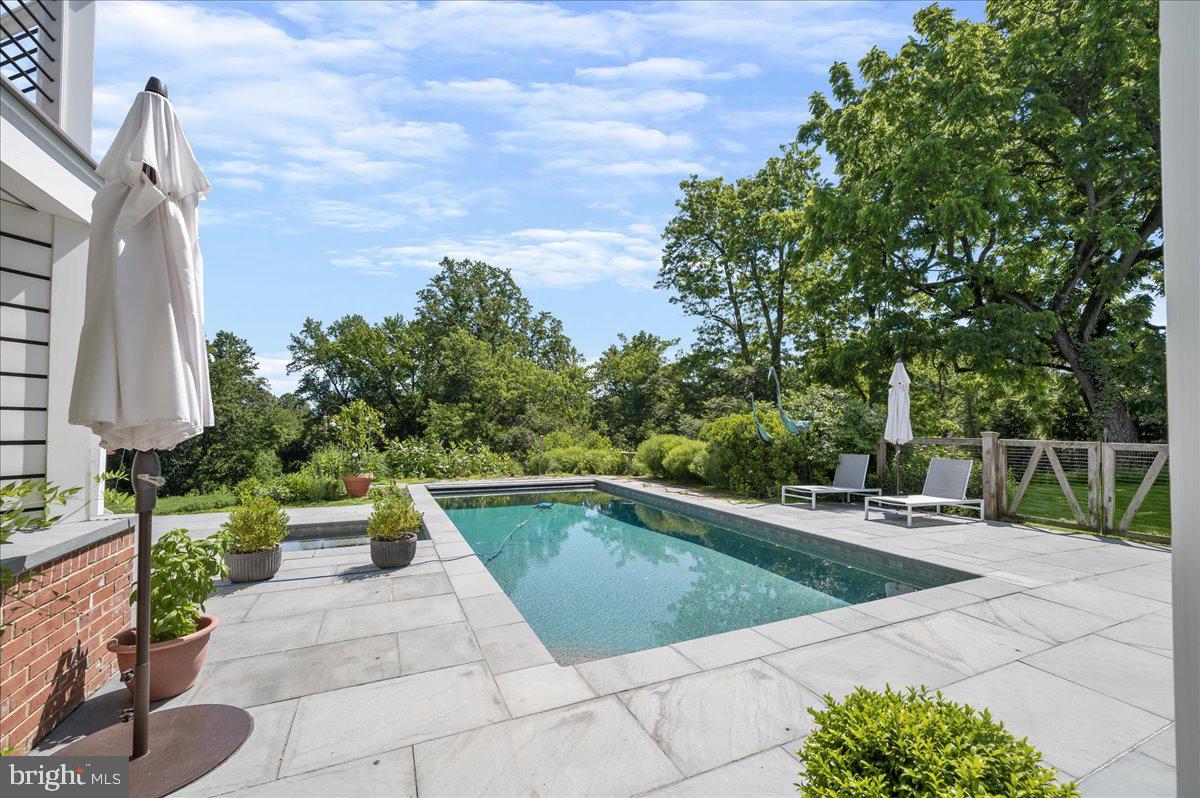 GIBSON ISLAND - Residential